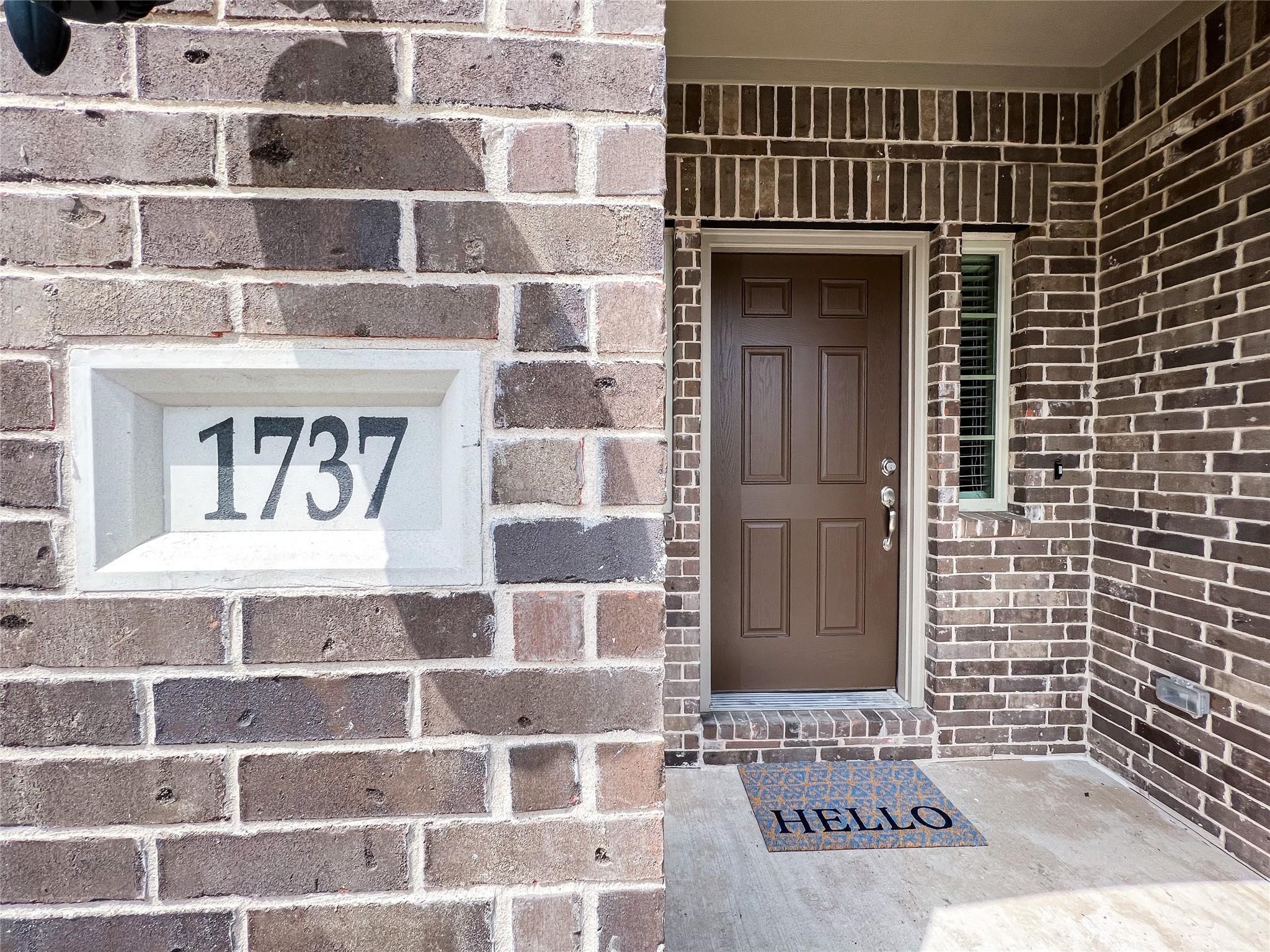 1737 Elise Lane