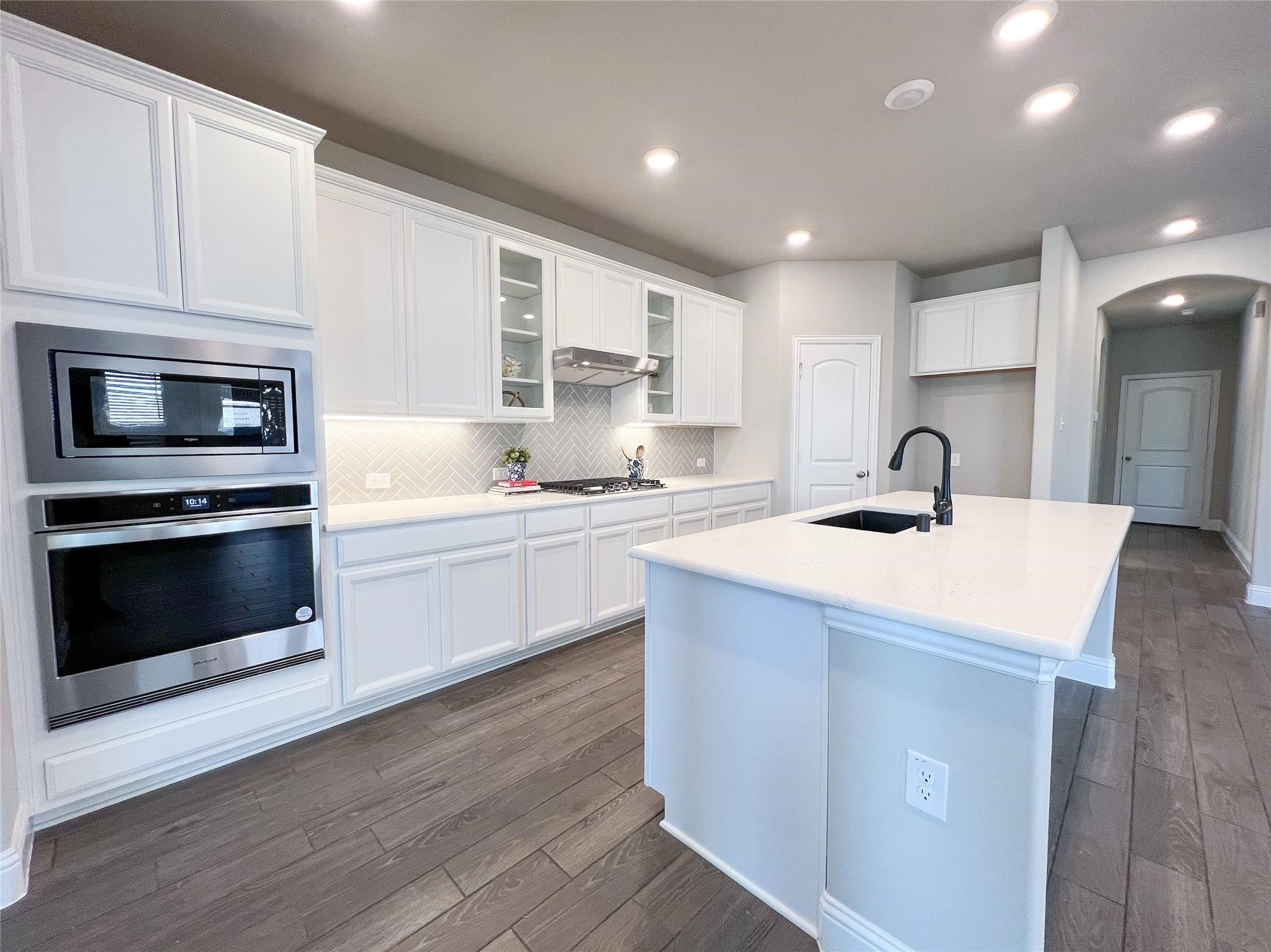1737 Elise Lane