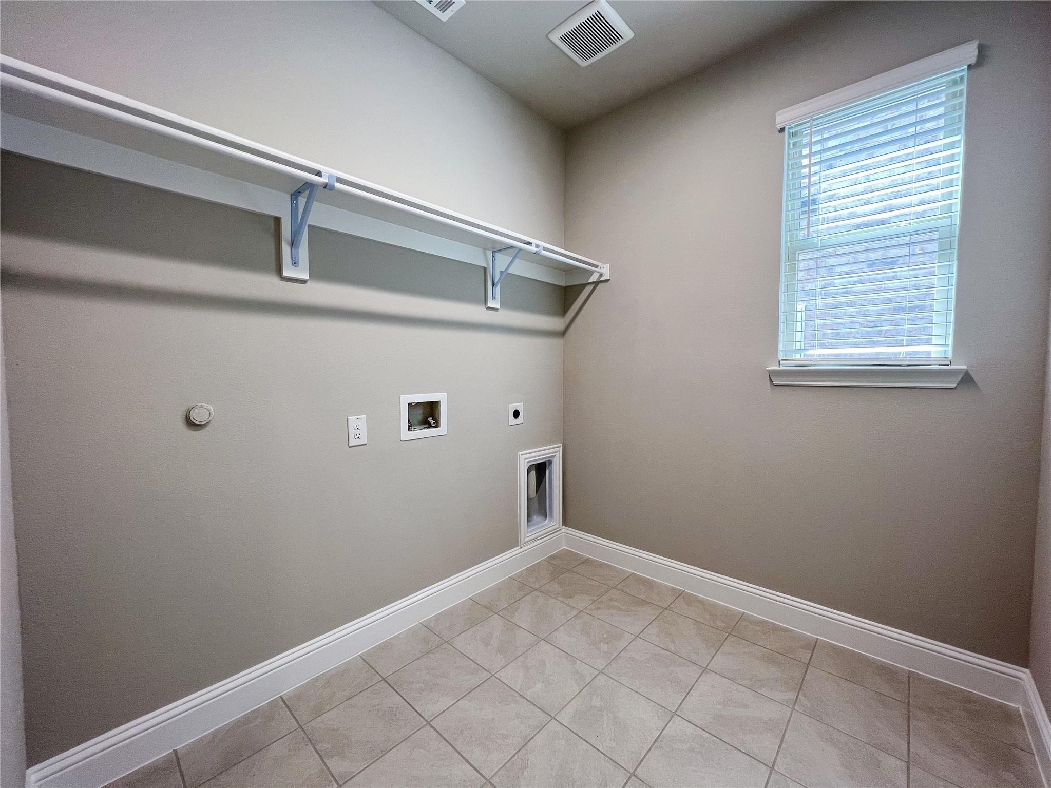 1737 Elise Lane