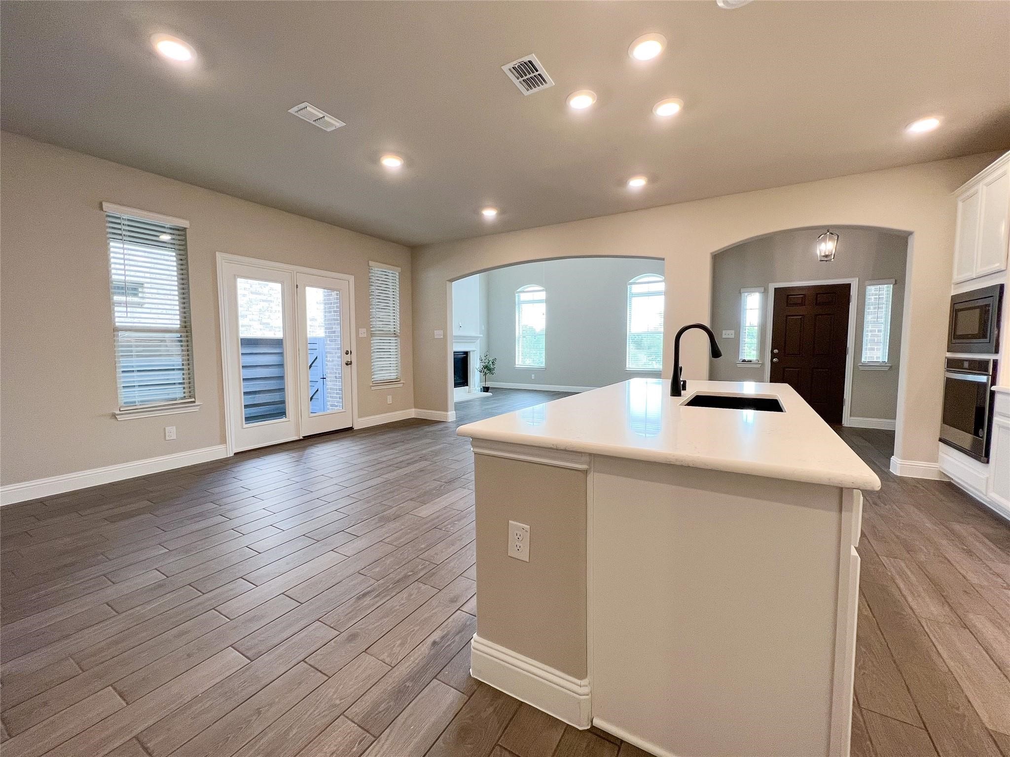 1737 Elise Lane