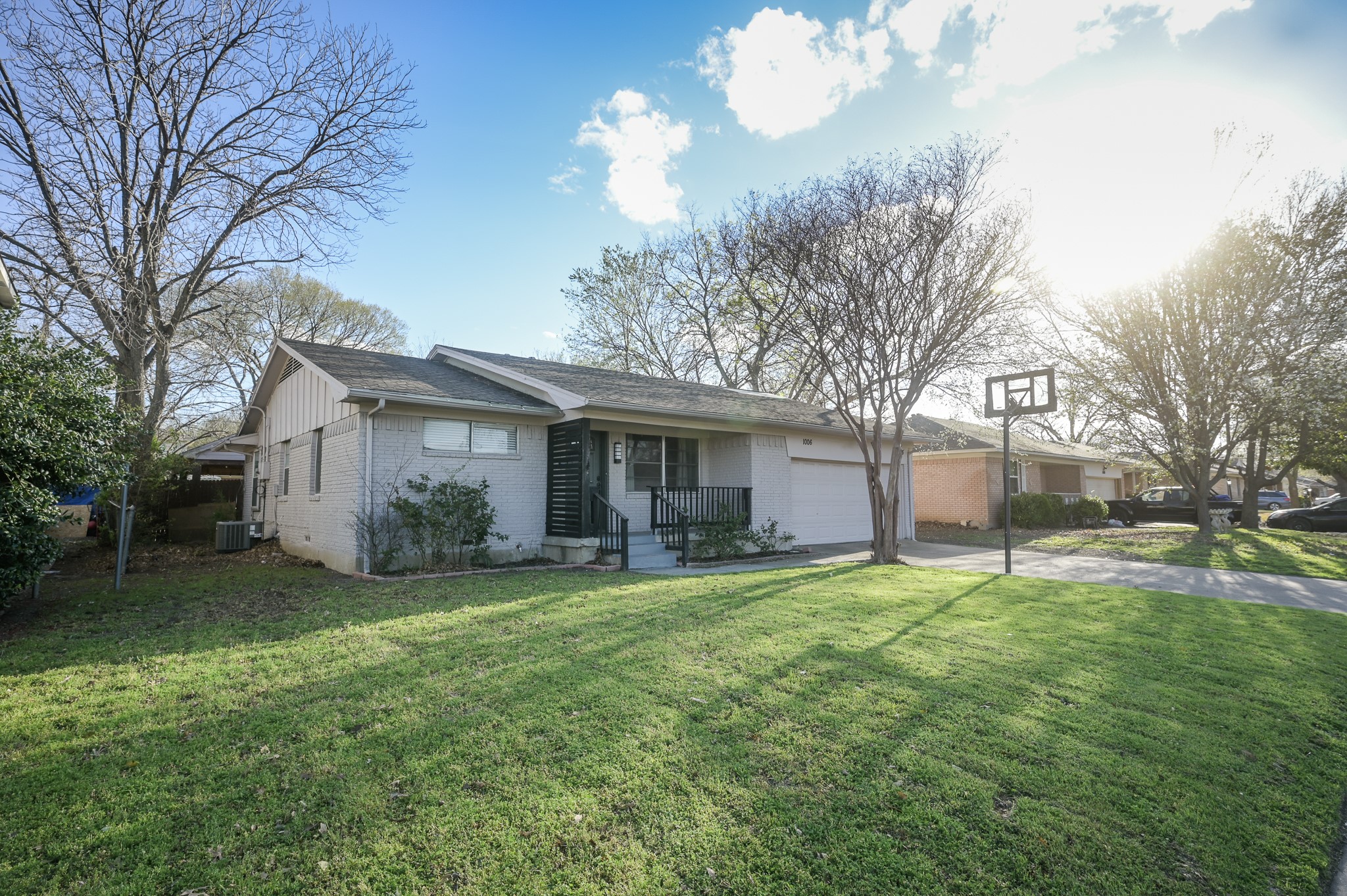 1006 Bandera Lane