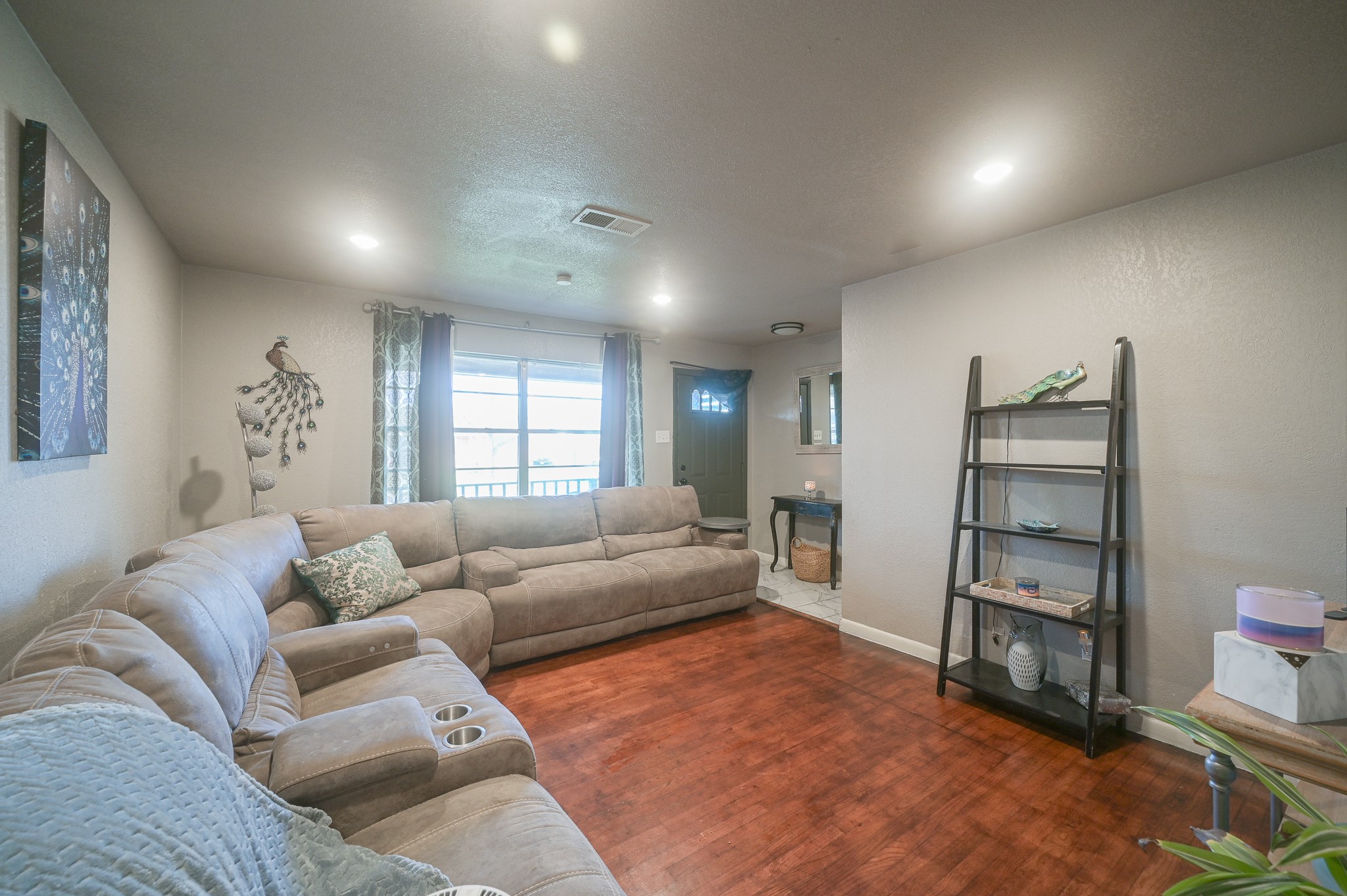 1006 Bandera Lane