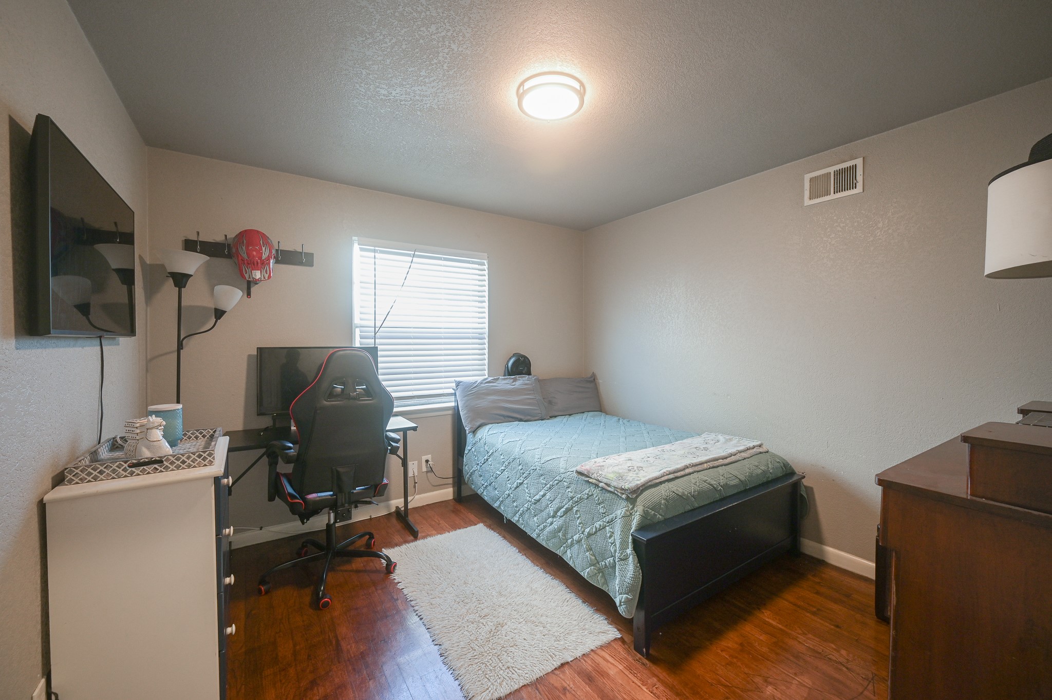1006 Bandera Lane