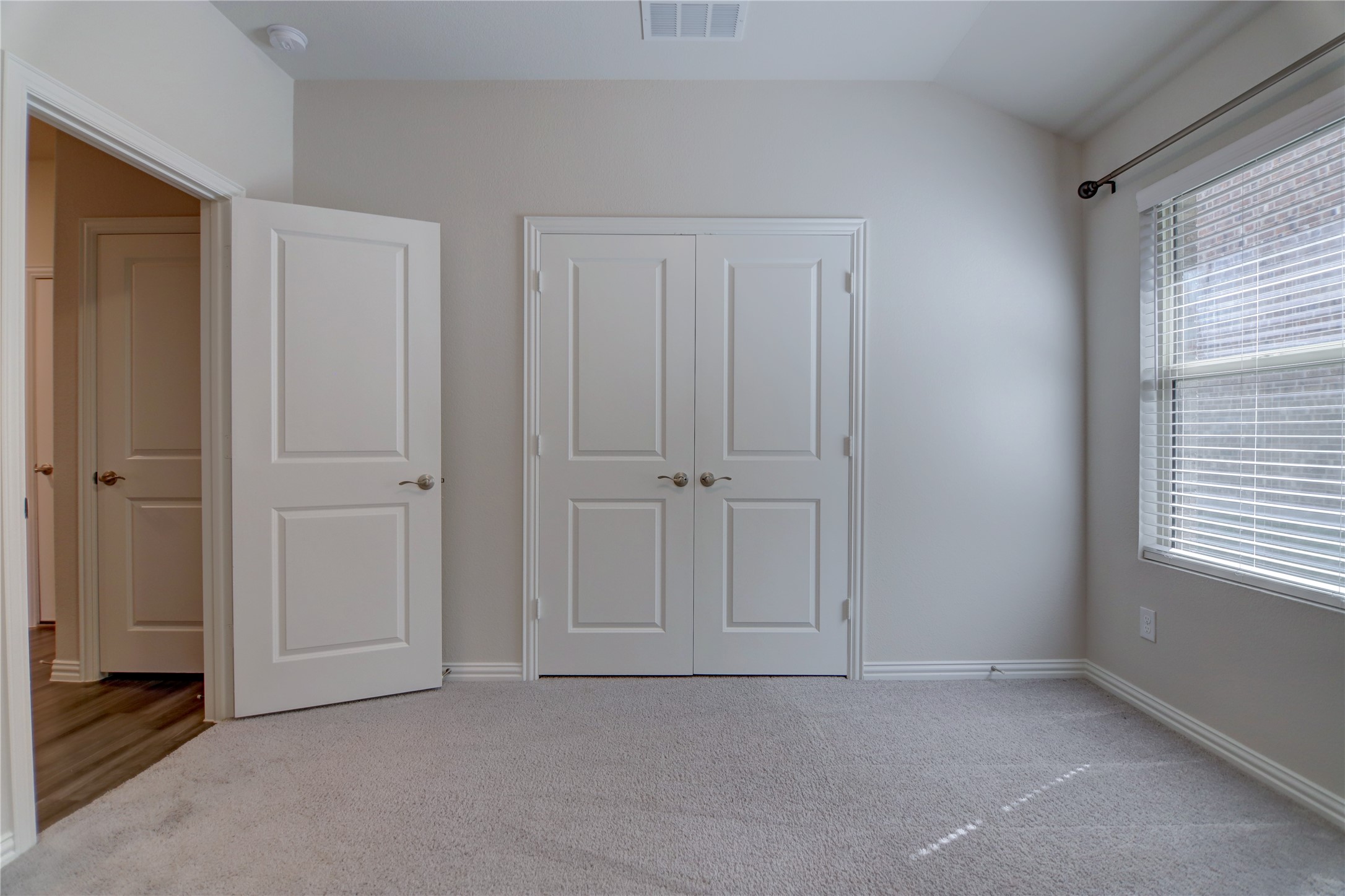 468 Fox Ridge Drive