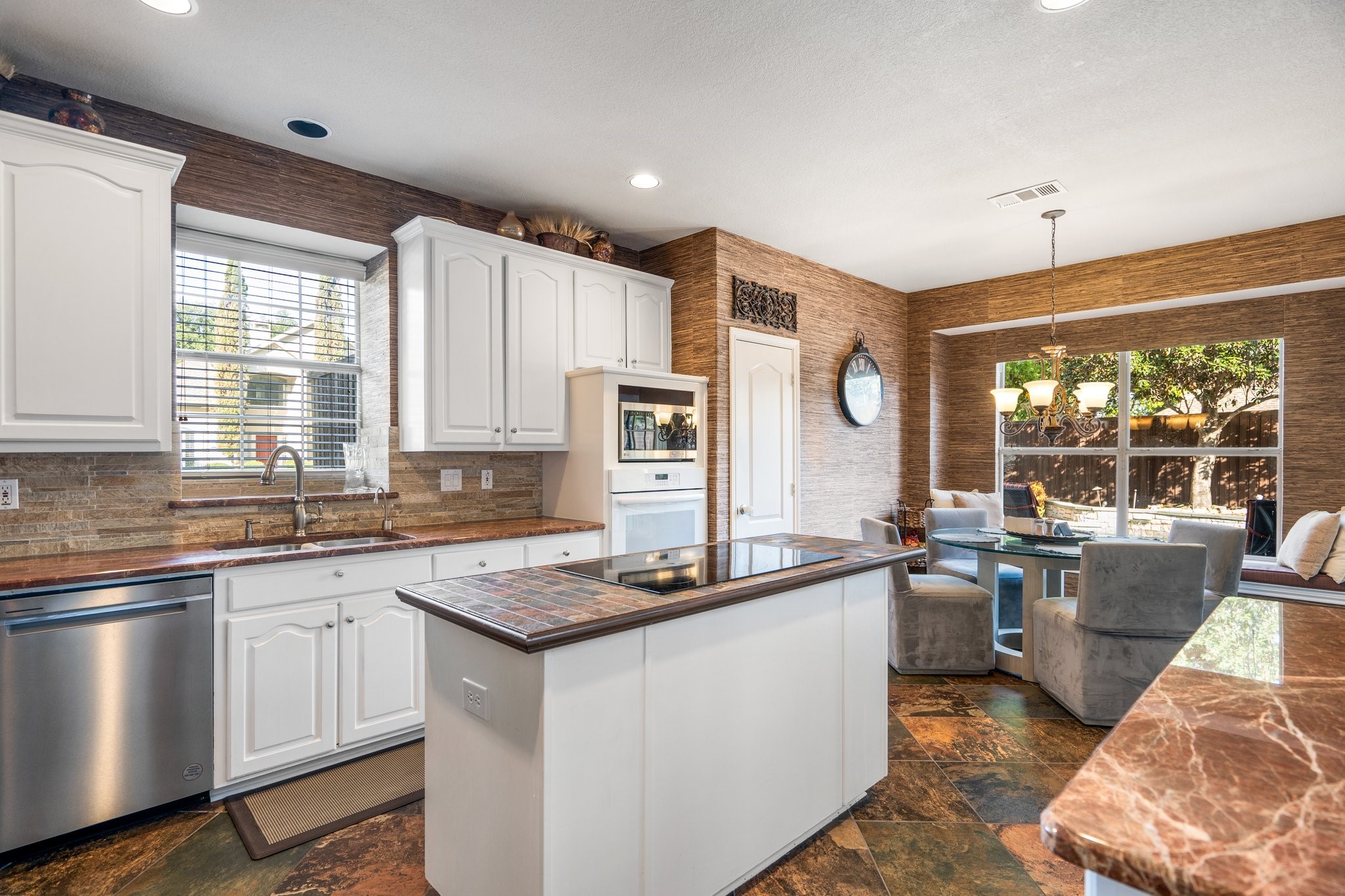 2921 Chalfont Lane
