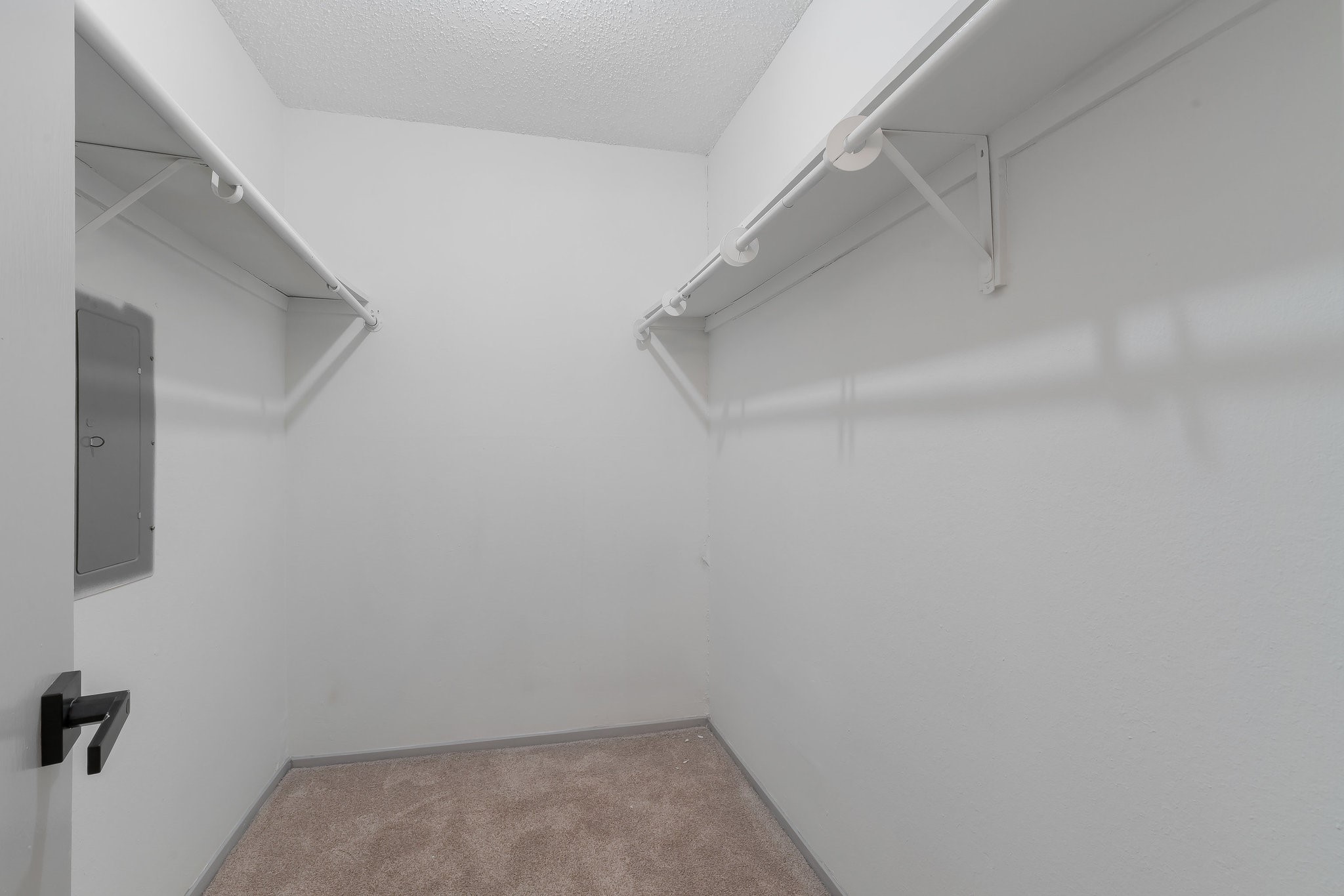 5981 Arapaho Road 305