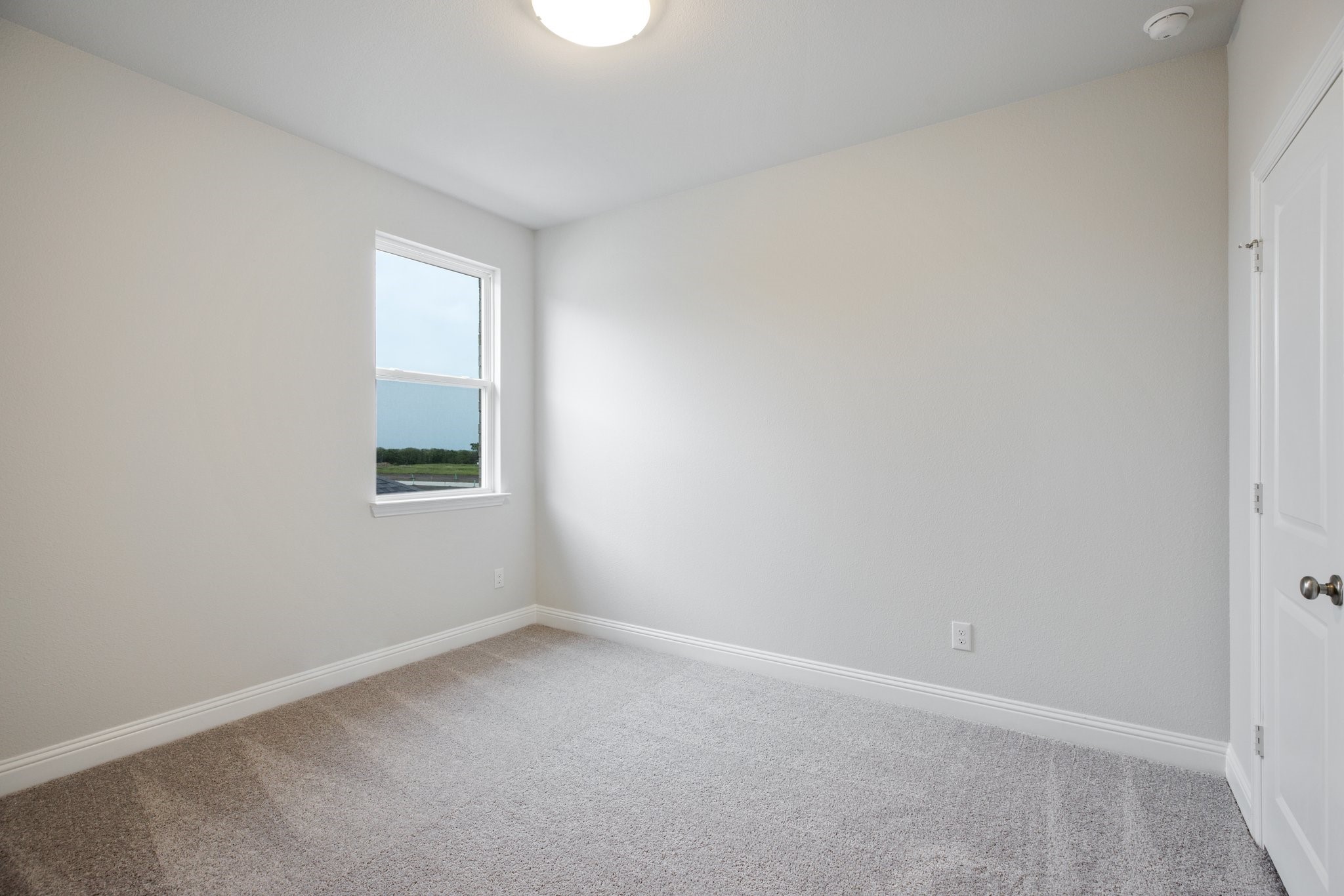 805 Sicily Boulevard