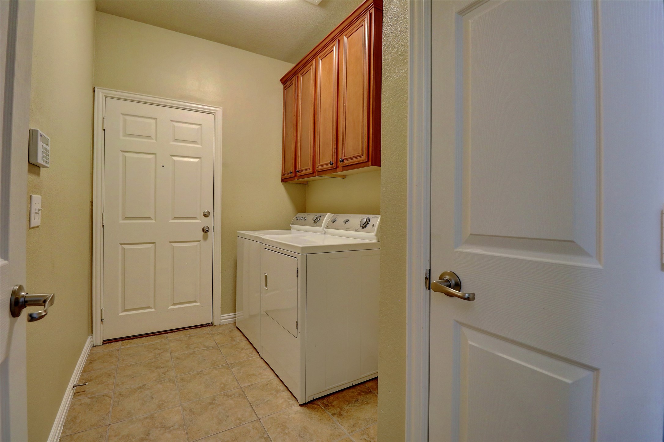 9904 Derwent Drive
