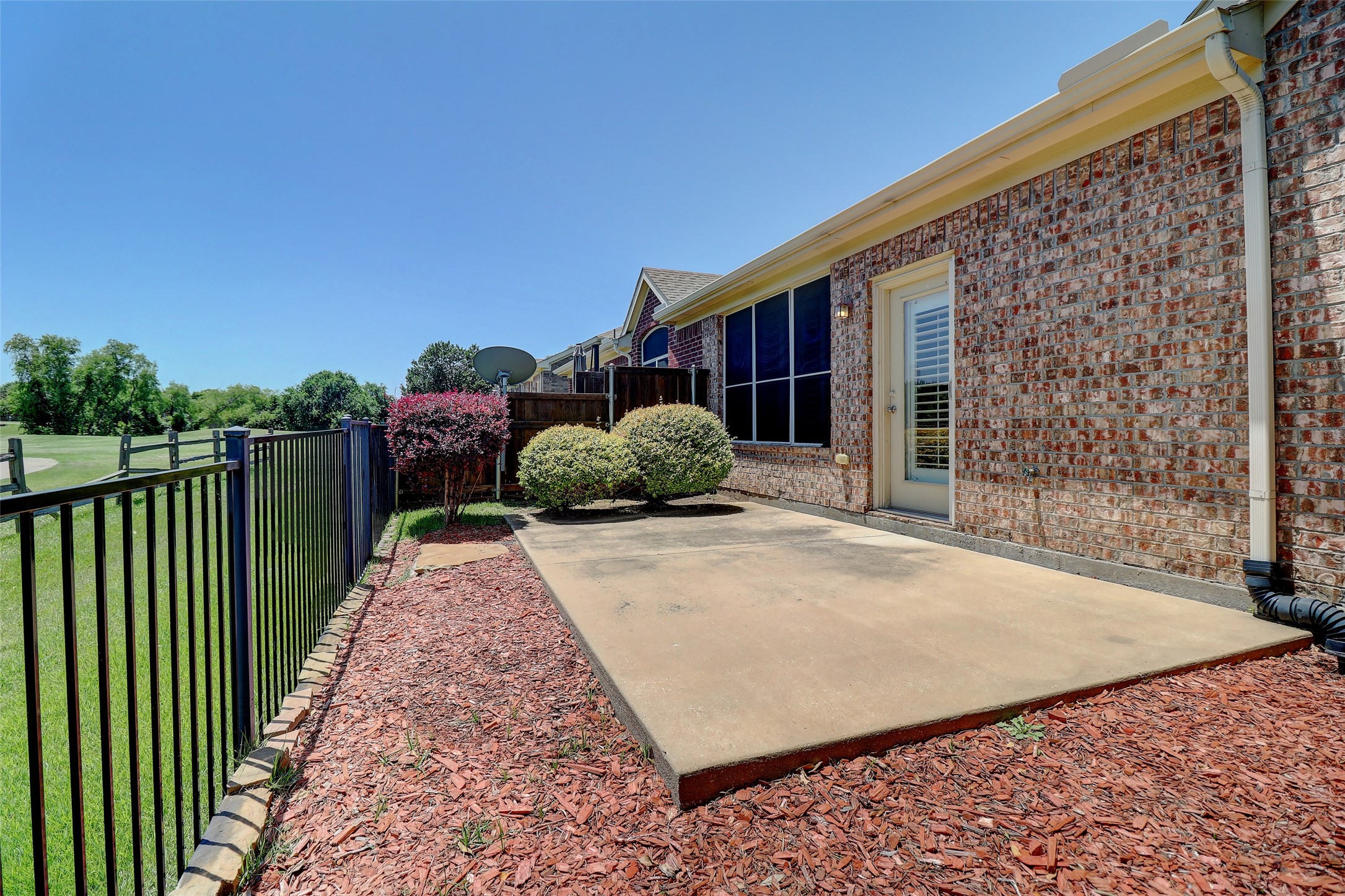 9904 Derwent Drive