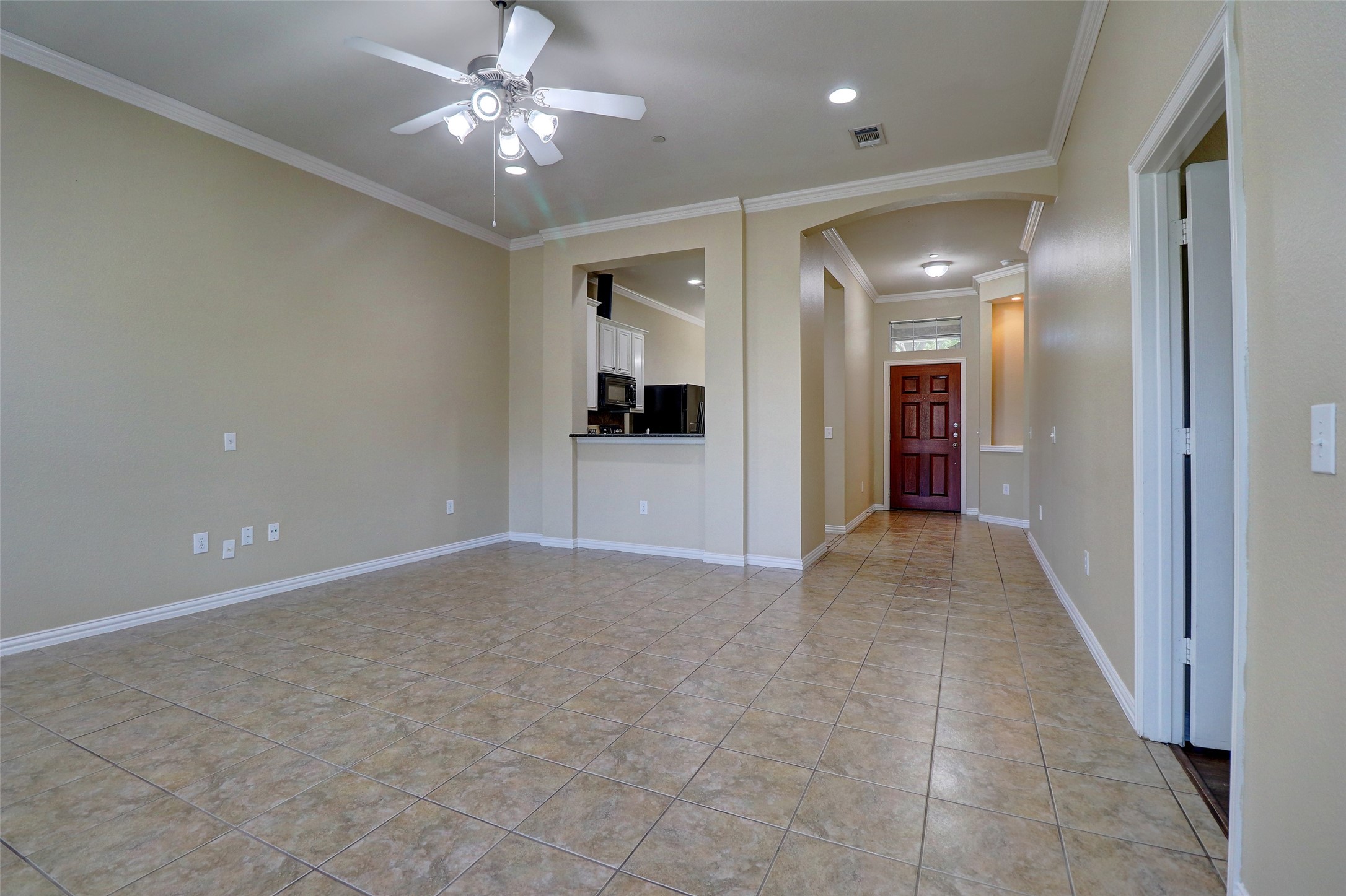 9904 Derwent Drive