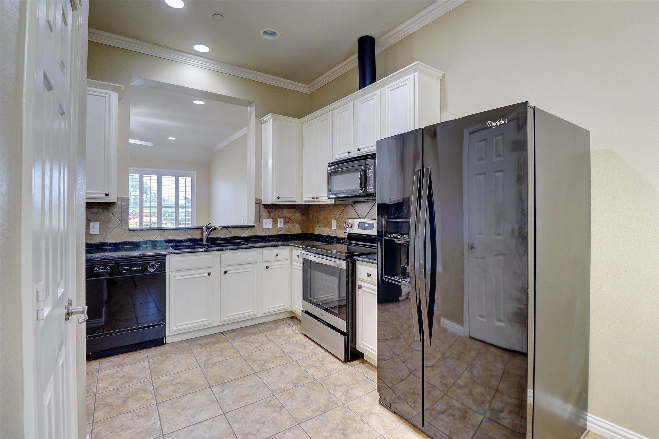 9904 Derwent Drive