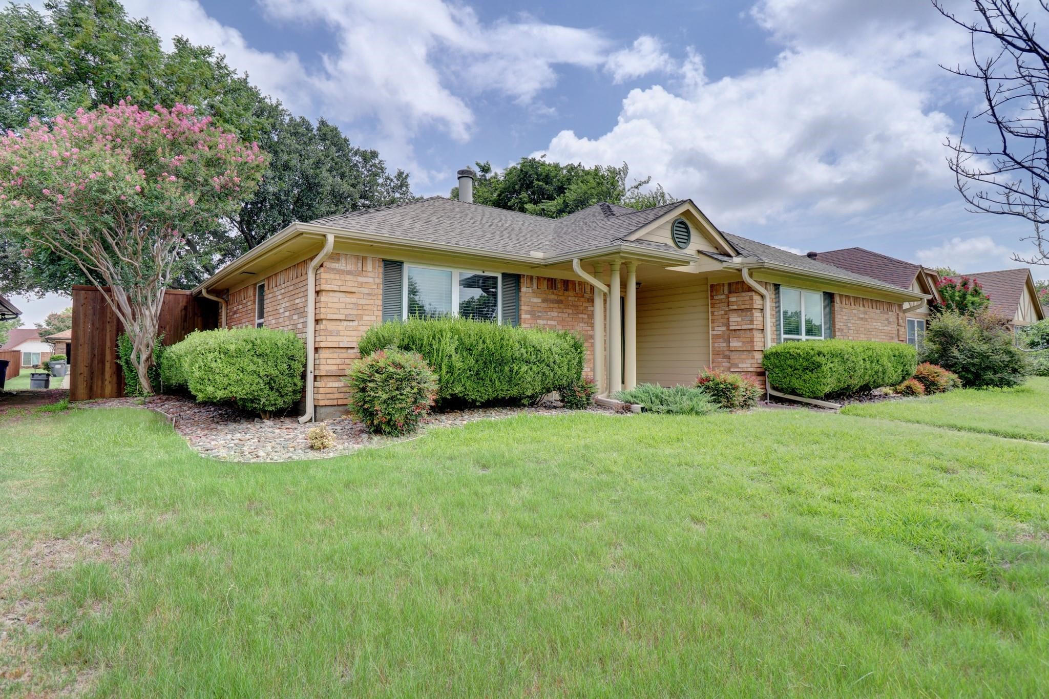 1321 Clover Drive