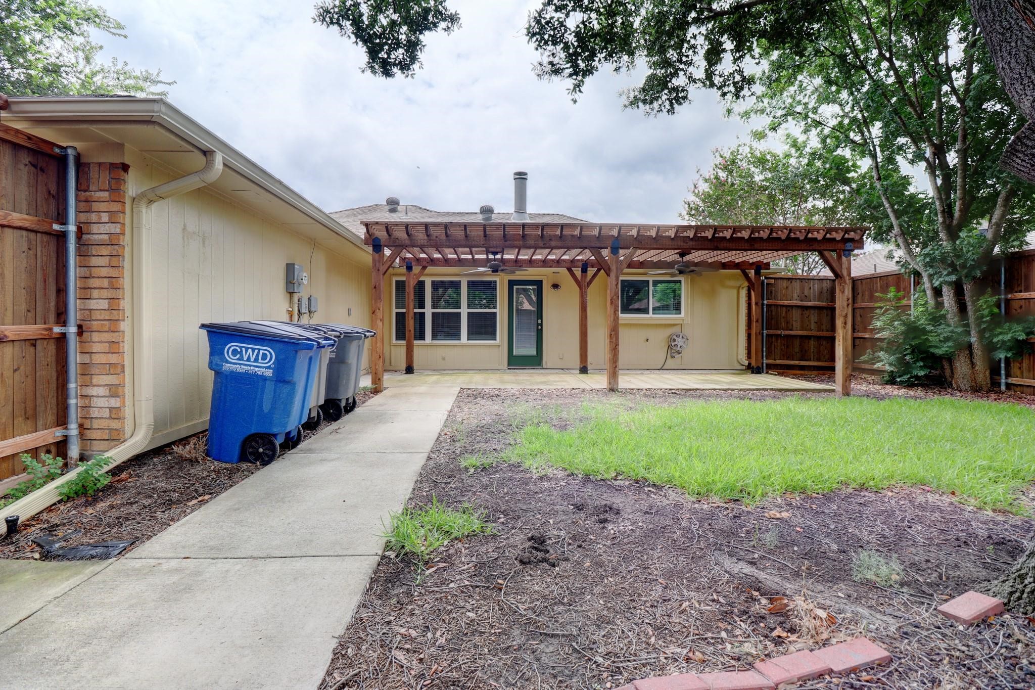 1321 Clover Drive