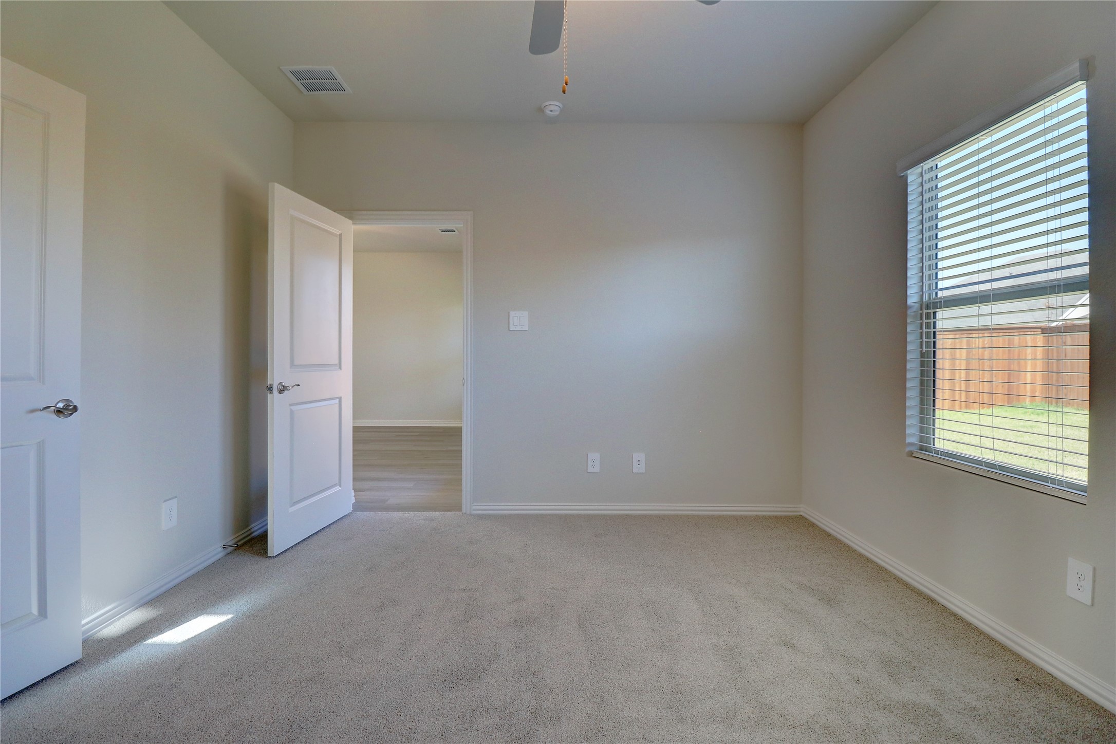 4104 Zoe Lane