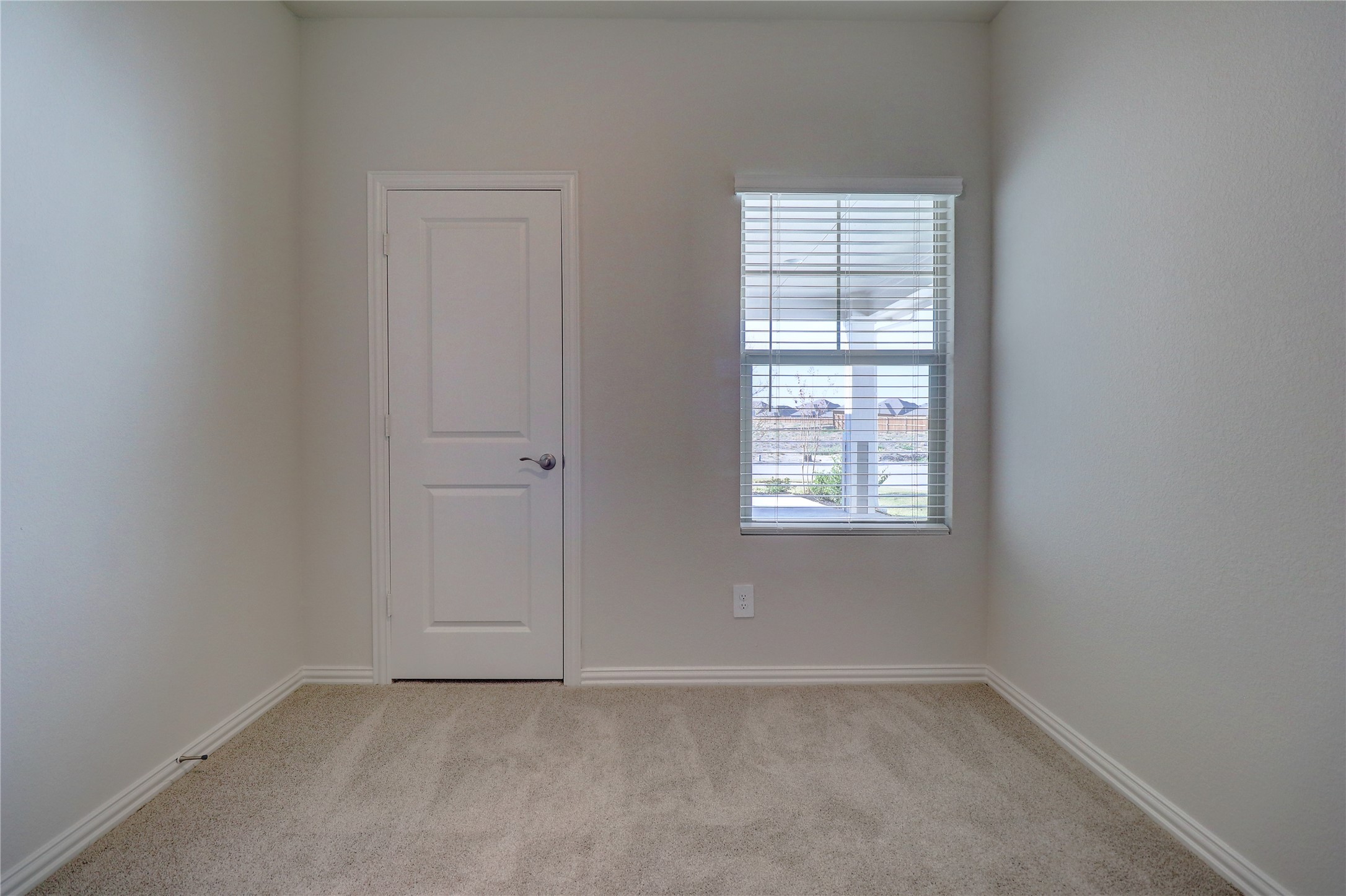 4104 Zoe Lane
