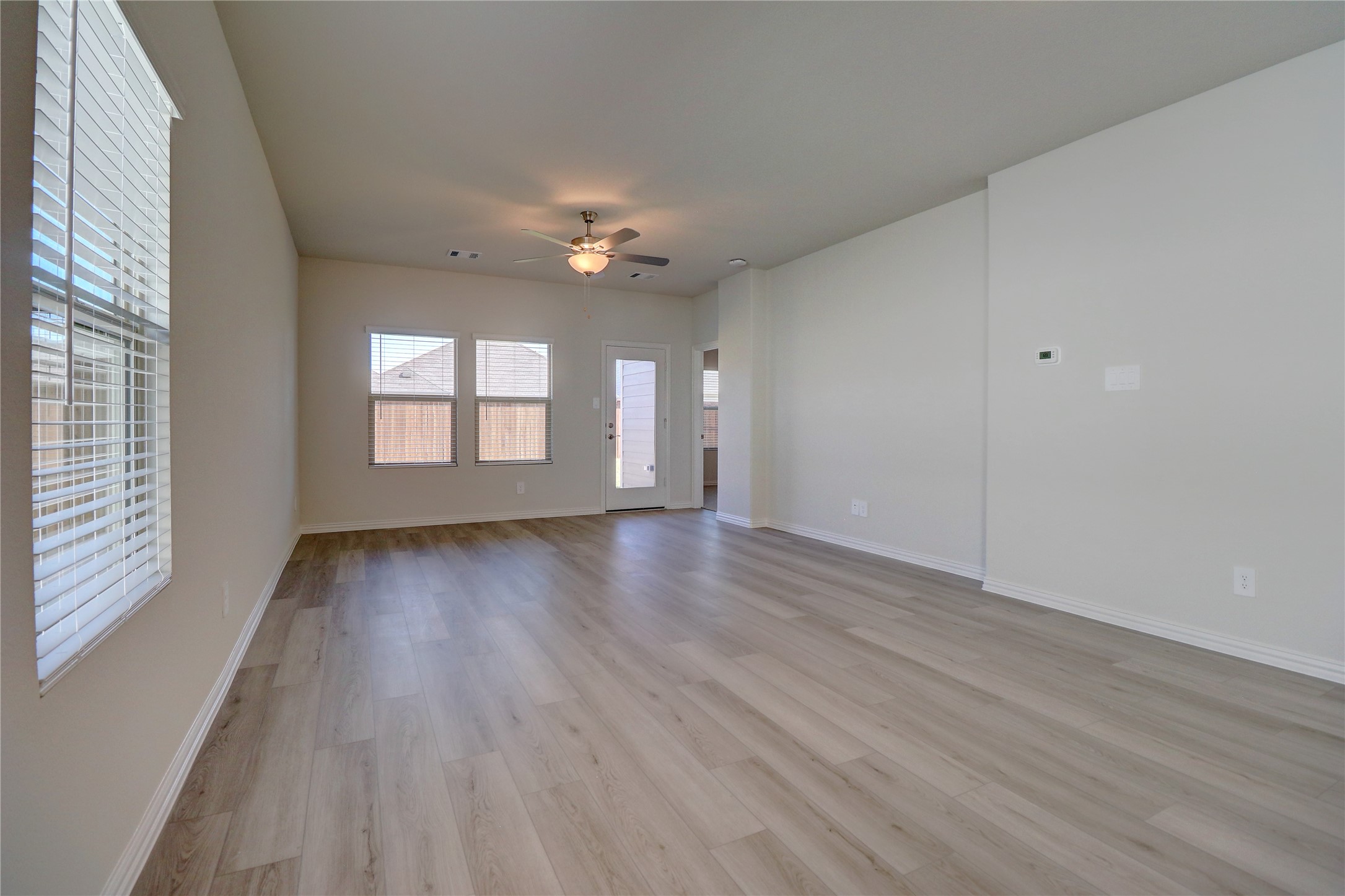 4104 Zoe Lane