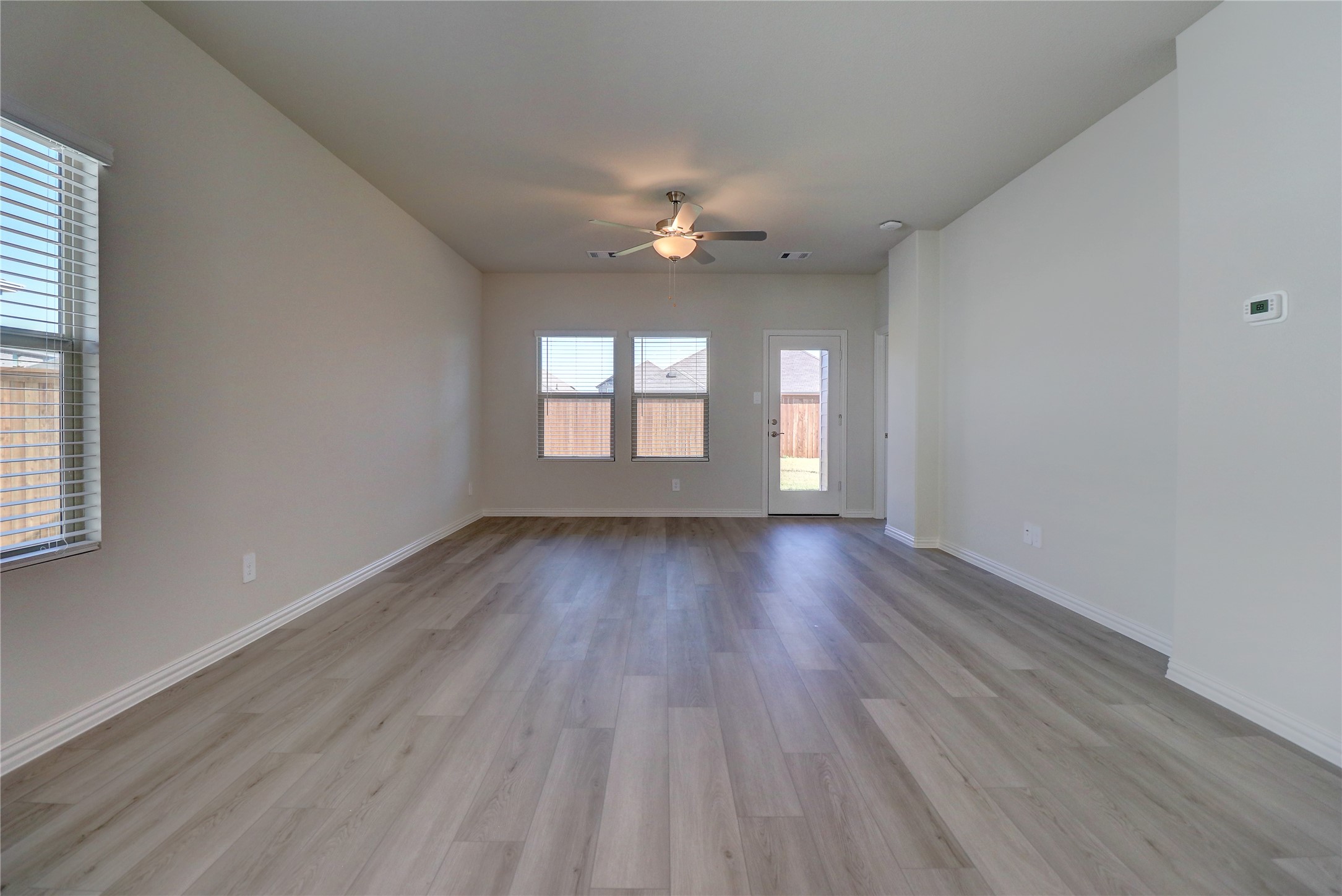 4104 Zoe Lane