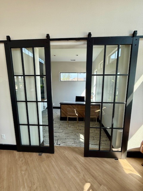 4104 Zoe Lane