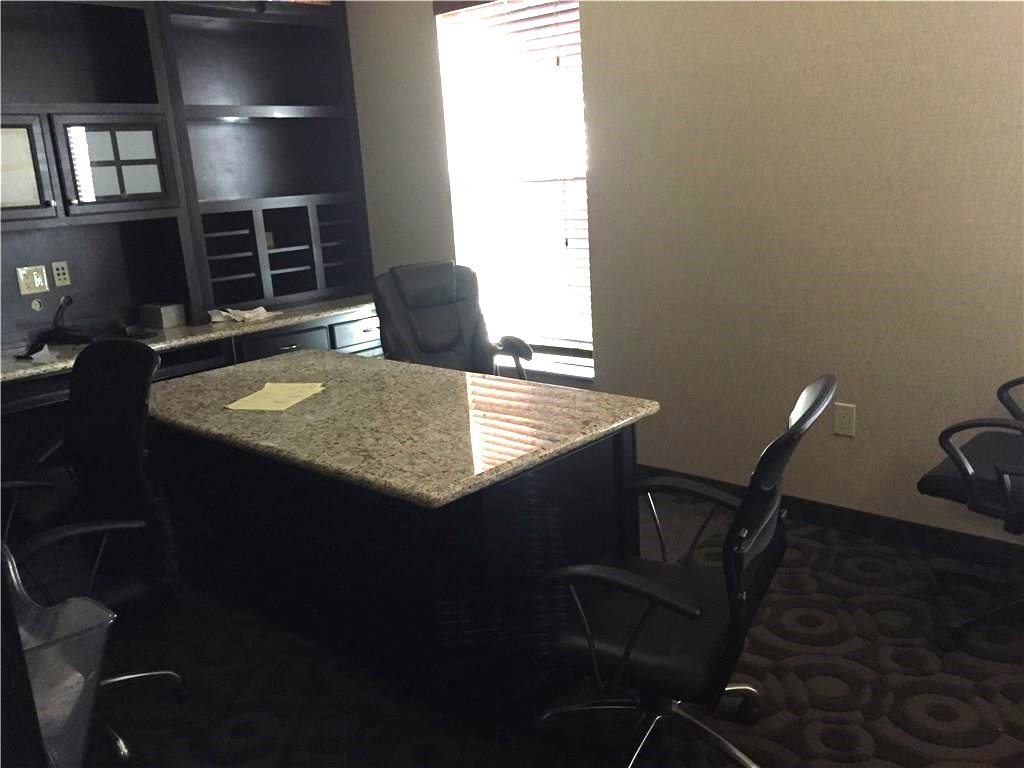 1135 Kinwest Parkway 150