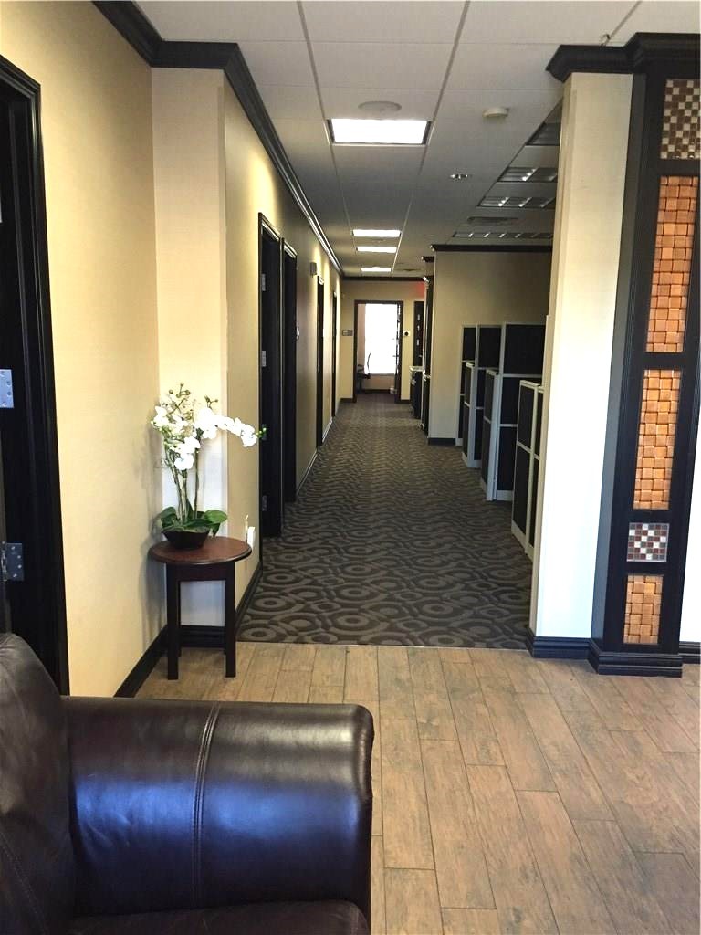 1135 Kinwest Parkway 150