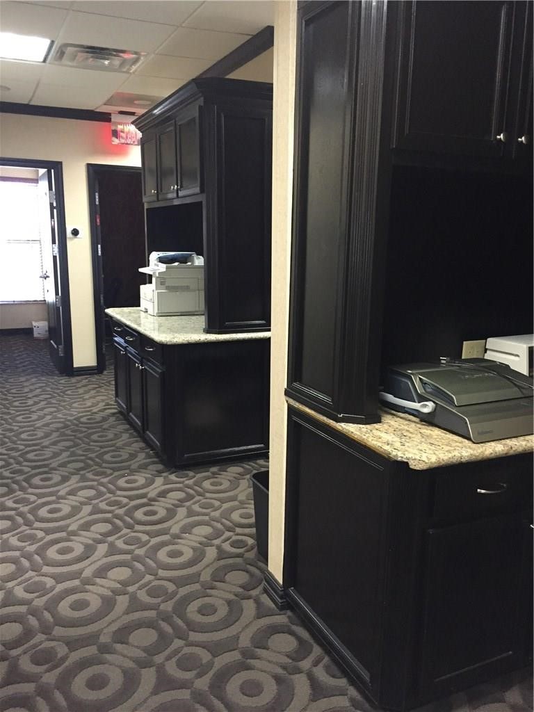 1135 Kinwest Parkway 150