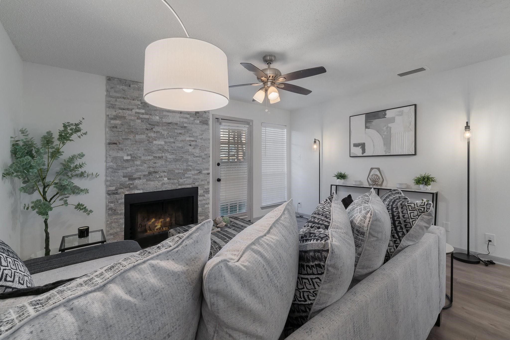 5981 Arapaho Road 305