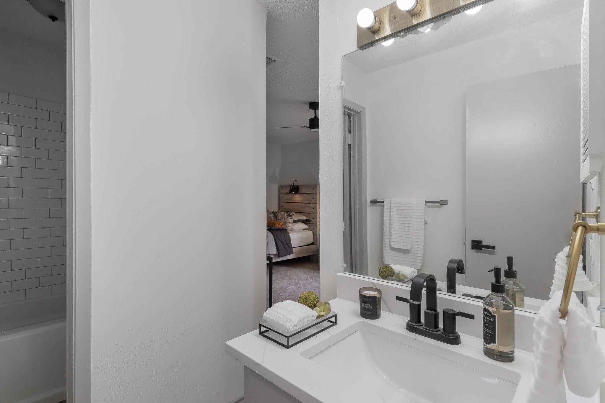 5981 Arapaho Road 305