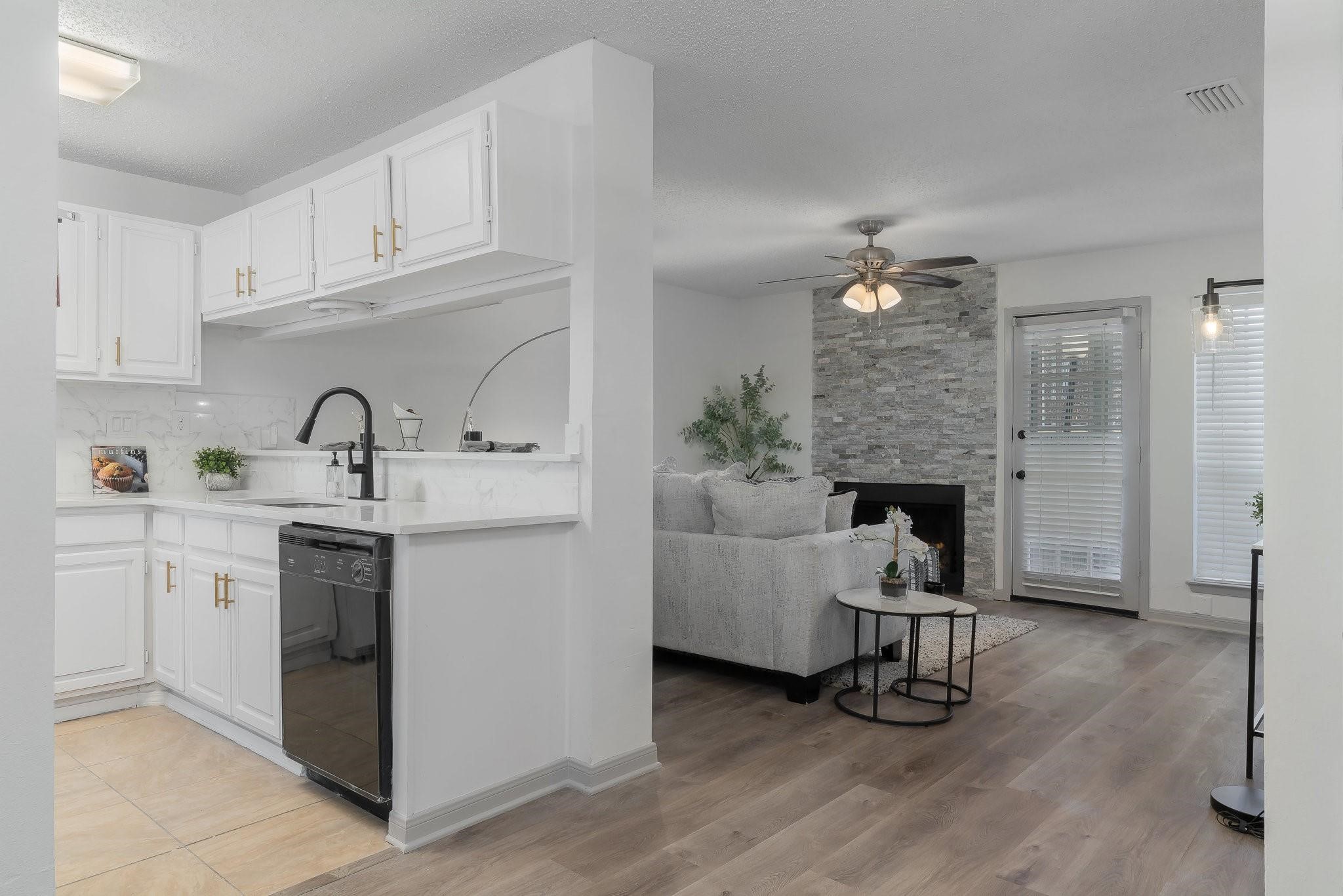 5981 Arapaho Road 305