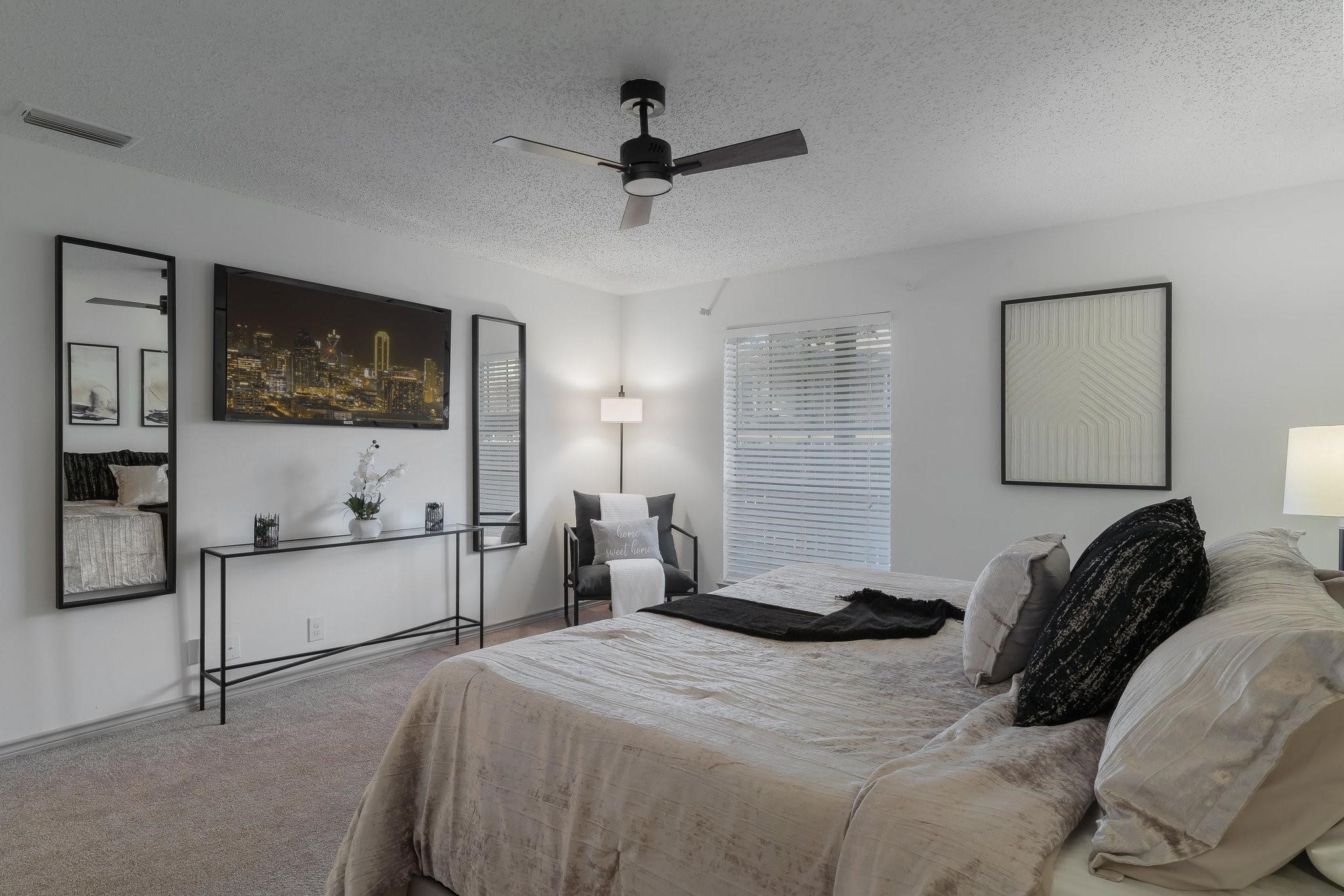 5981 Arapaho Road 305