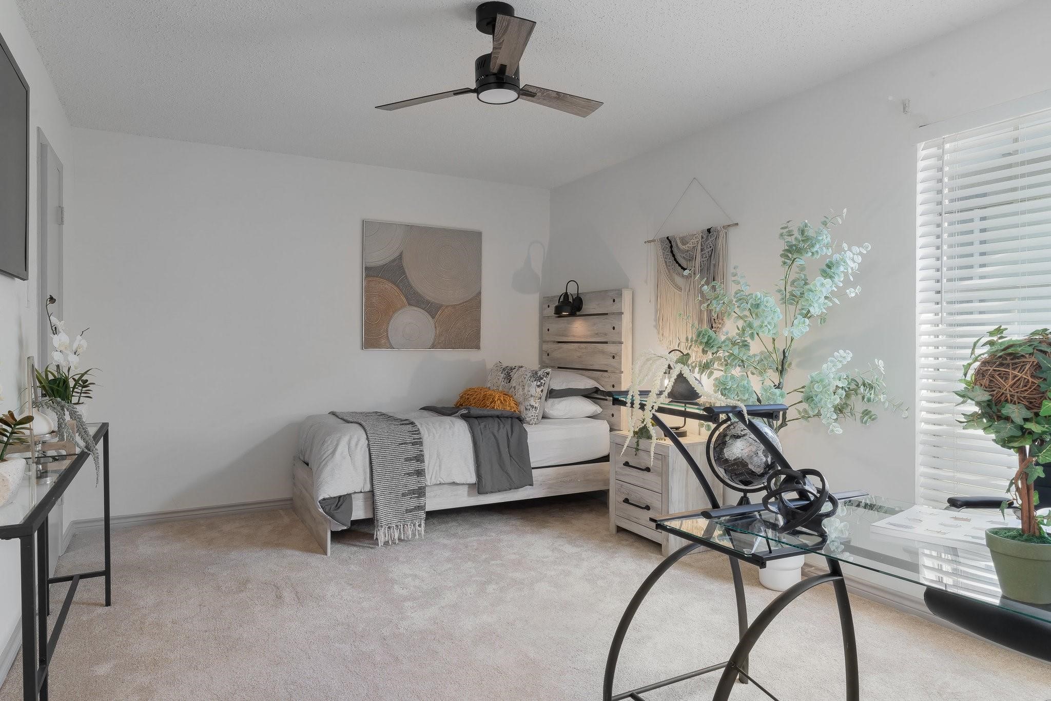 5981 Arapaho Road 305