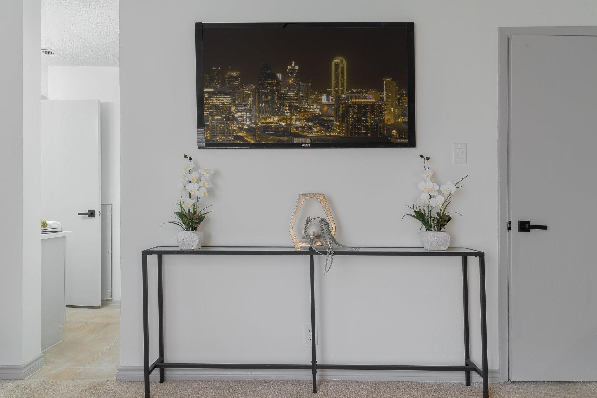 5981 Arapaho Road 305