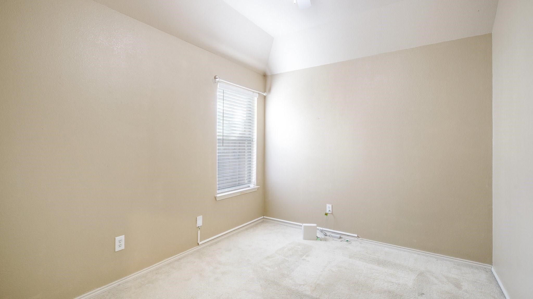 5209 Bear Valley Drive