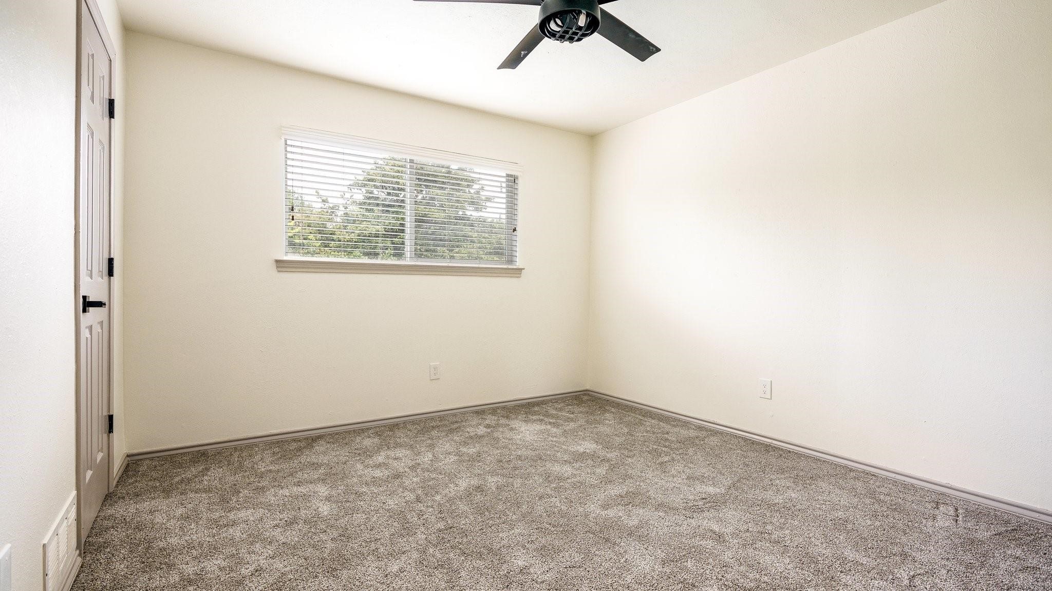 2616 Ellis Court