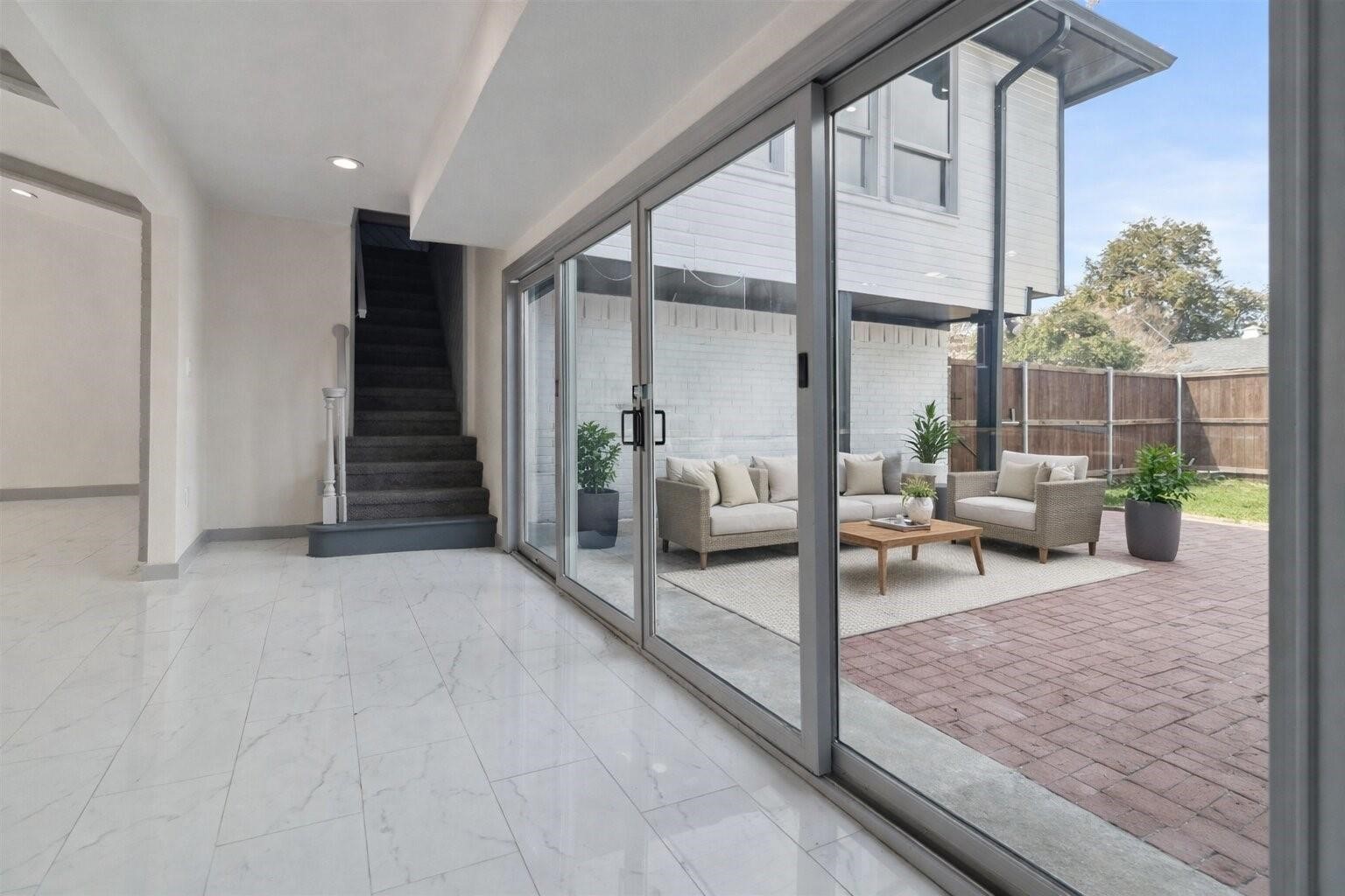 2325 Regal Road