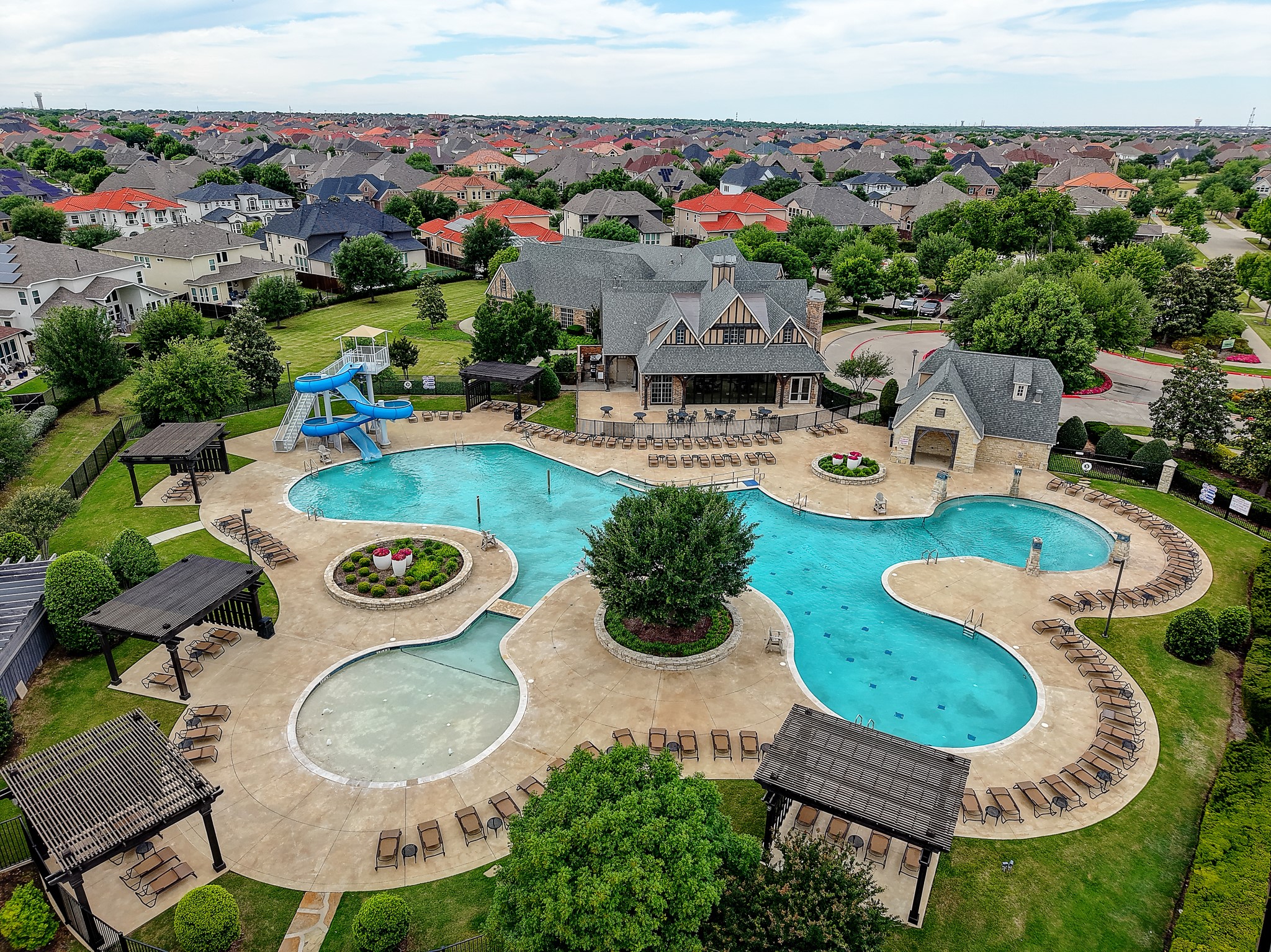 12818 Caterpillar Drive