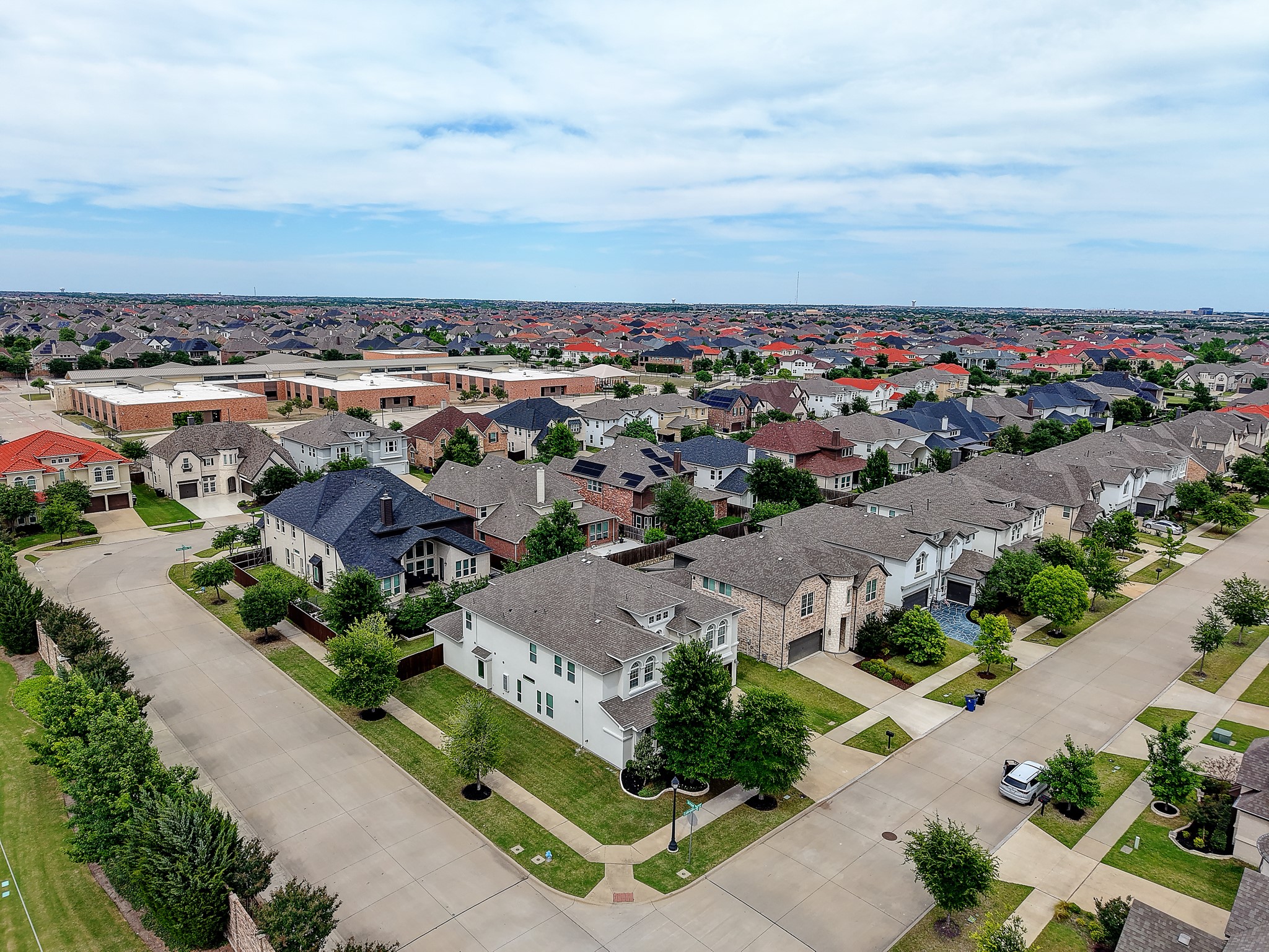 12818 Caterpillar Drive