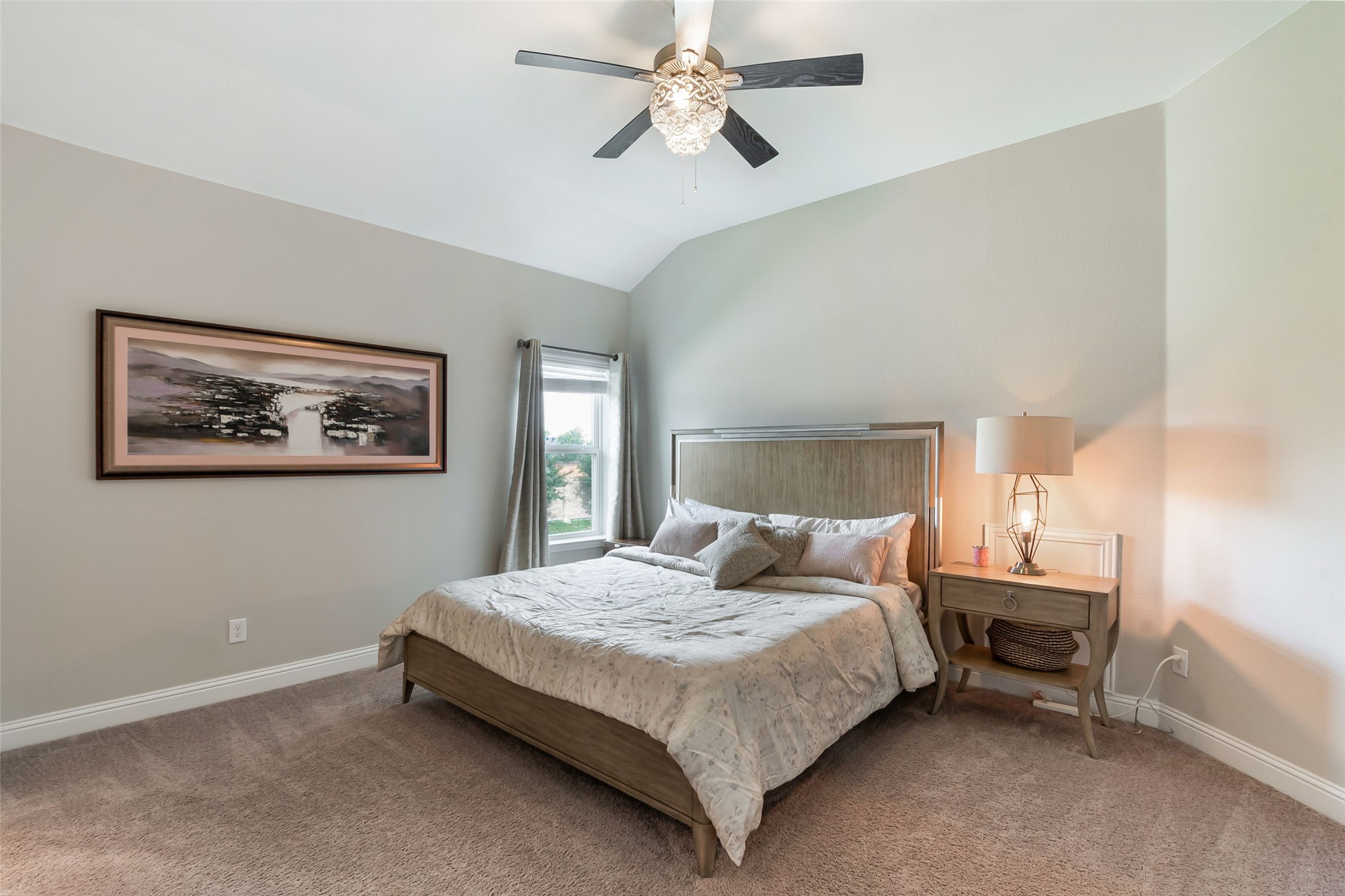 12818 Caterpillar Drive