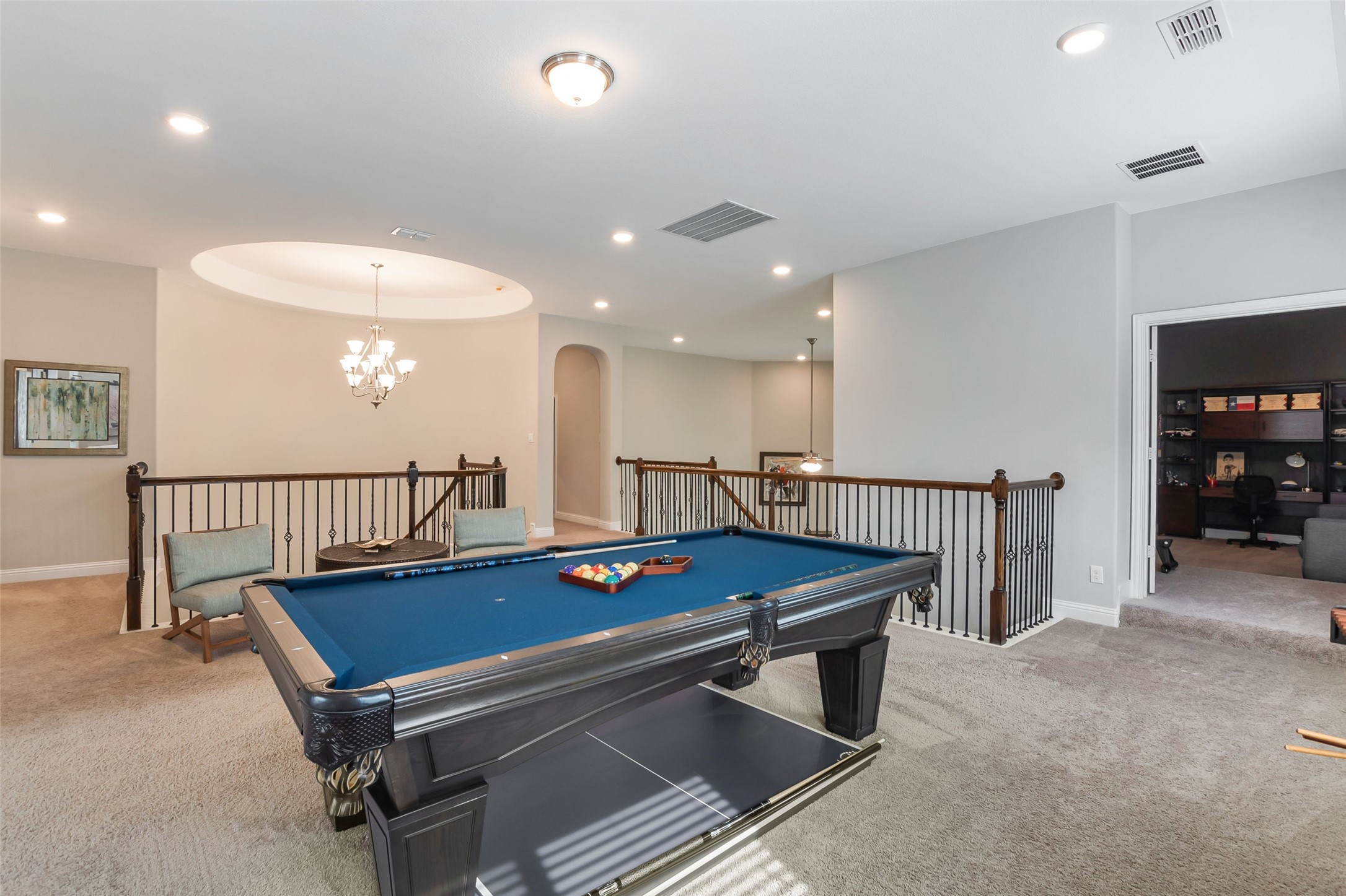 12818 Caterpillar Drive