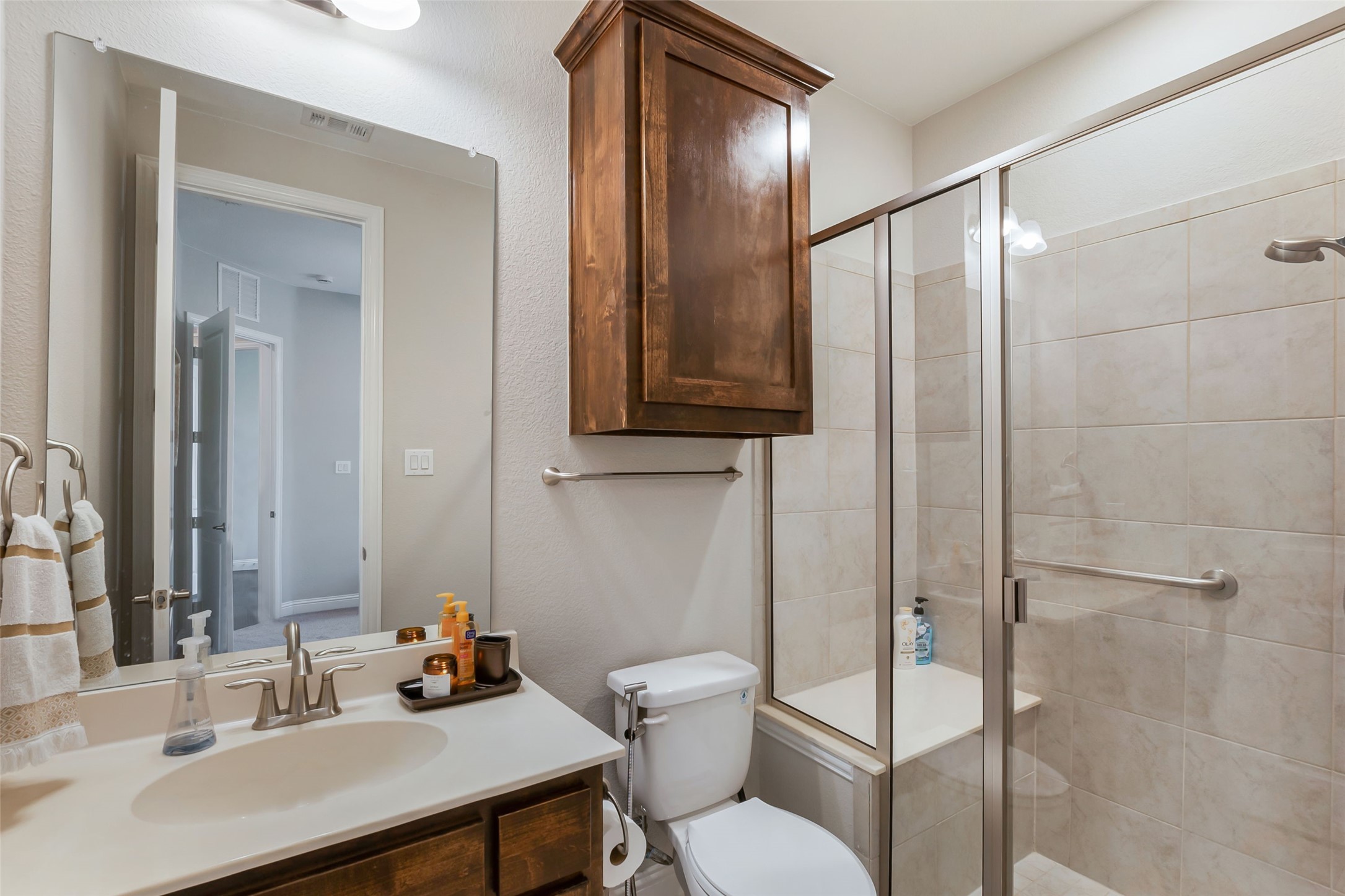 12818 Caterpillar Drive