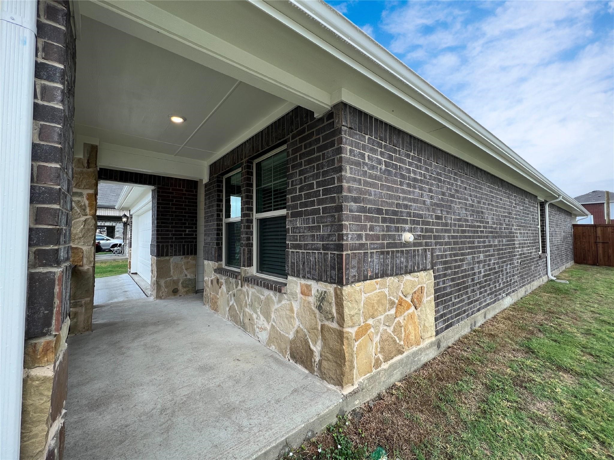1204 Blue Ridge Place
