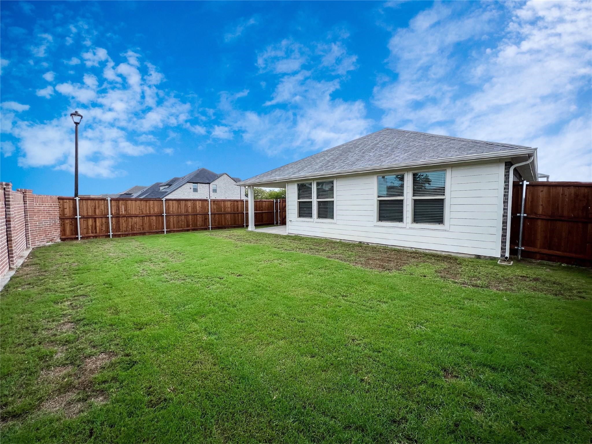 1204 Blue Ridge Place