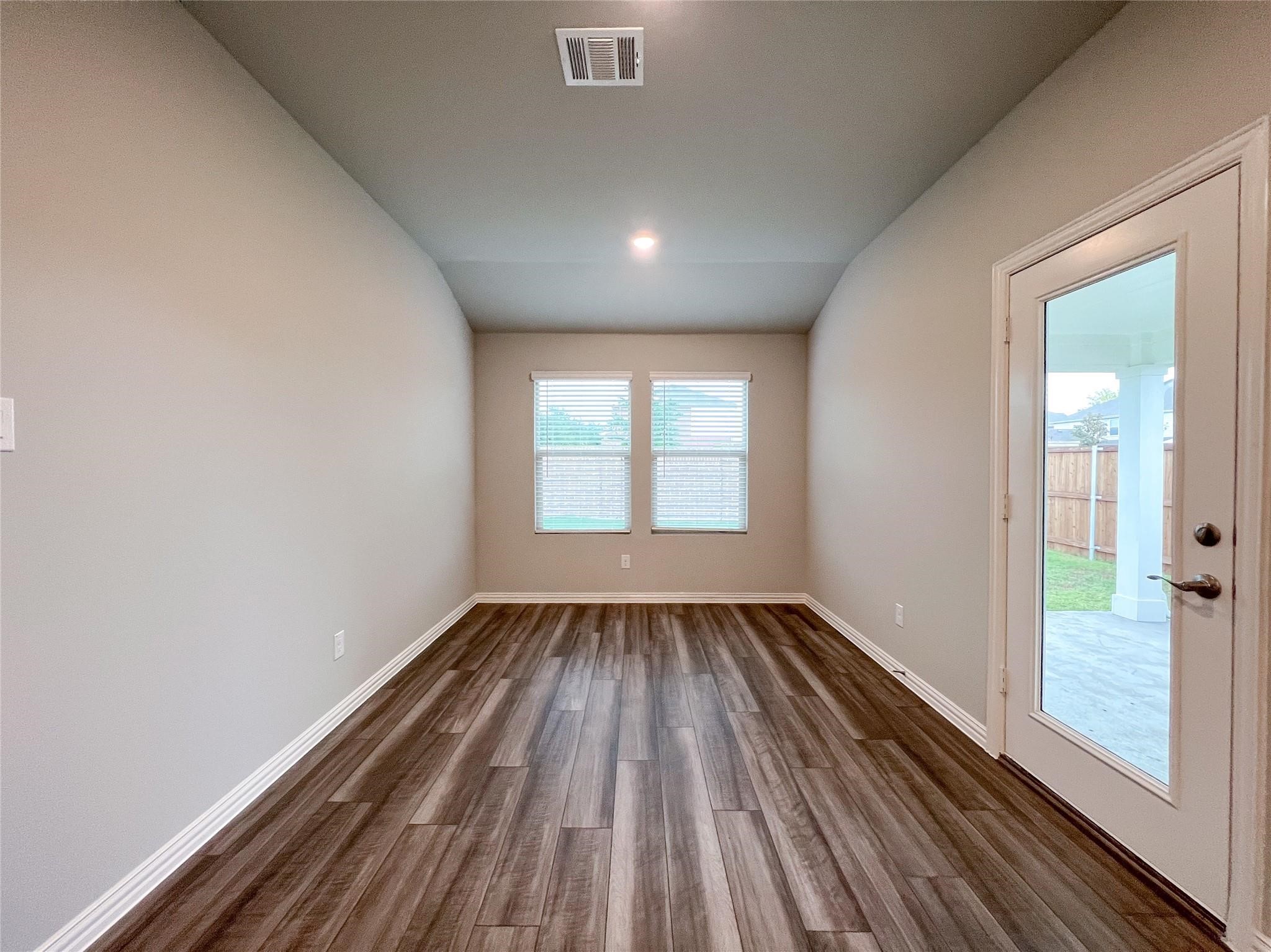 1204 Blue Ridge Place