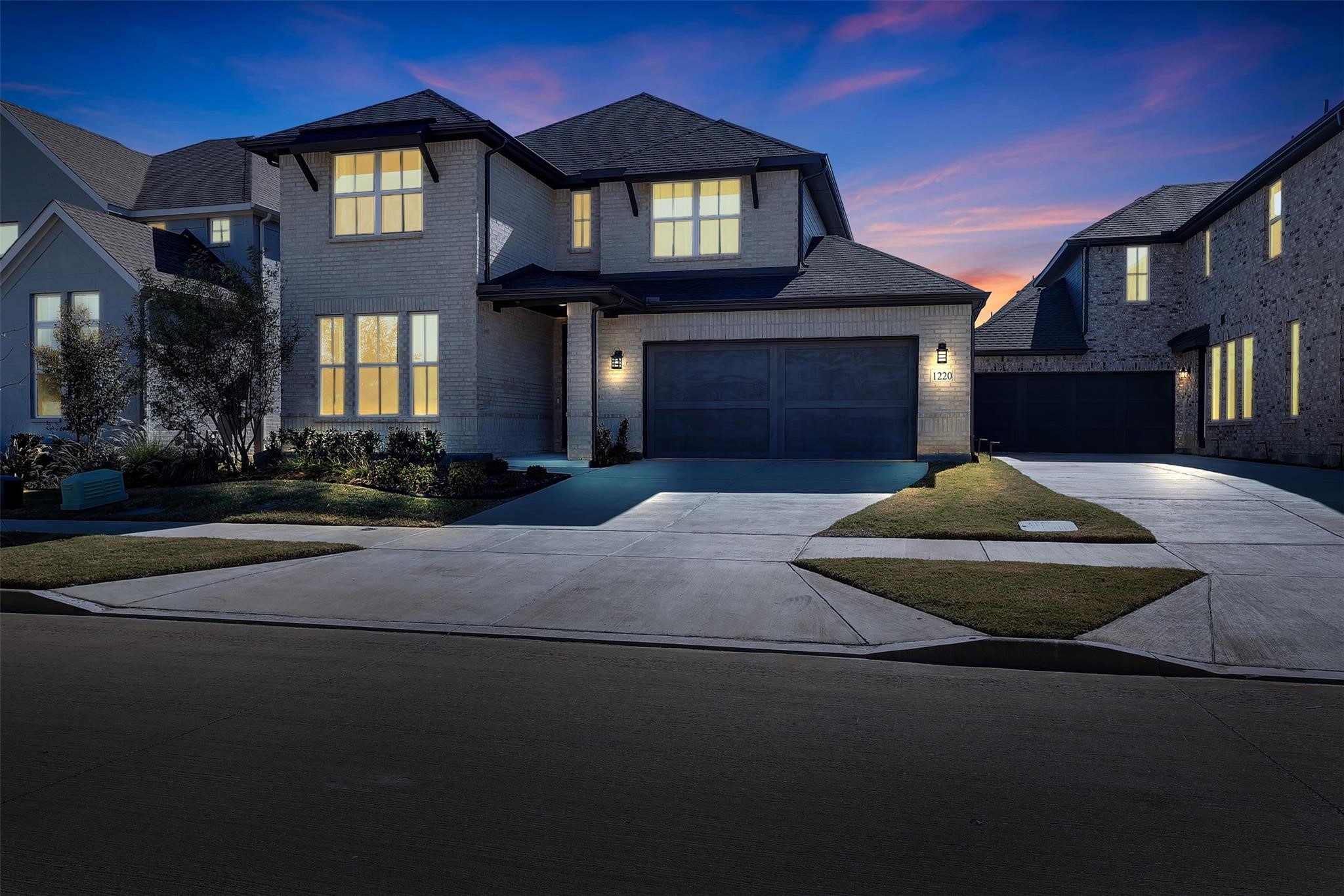 1220 Lady Mantle Way