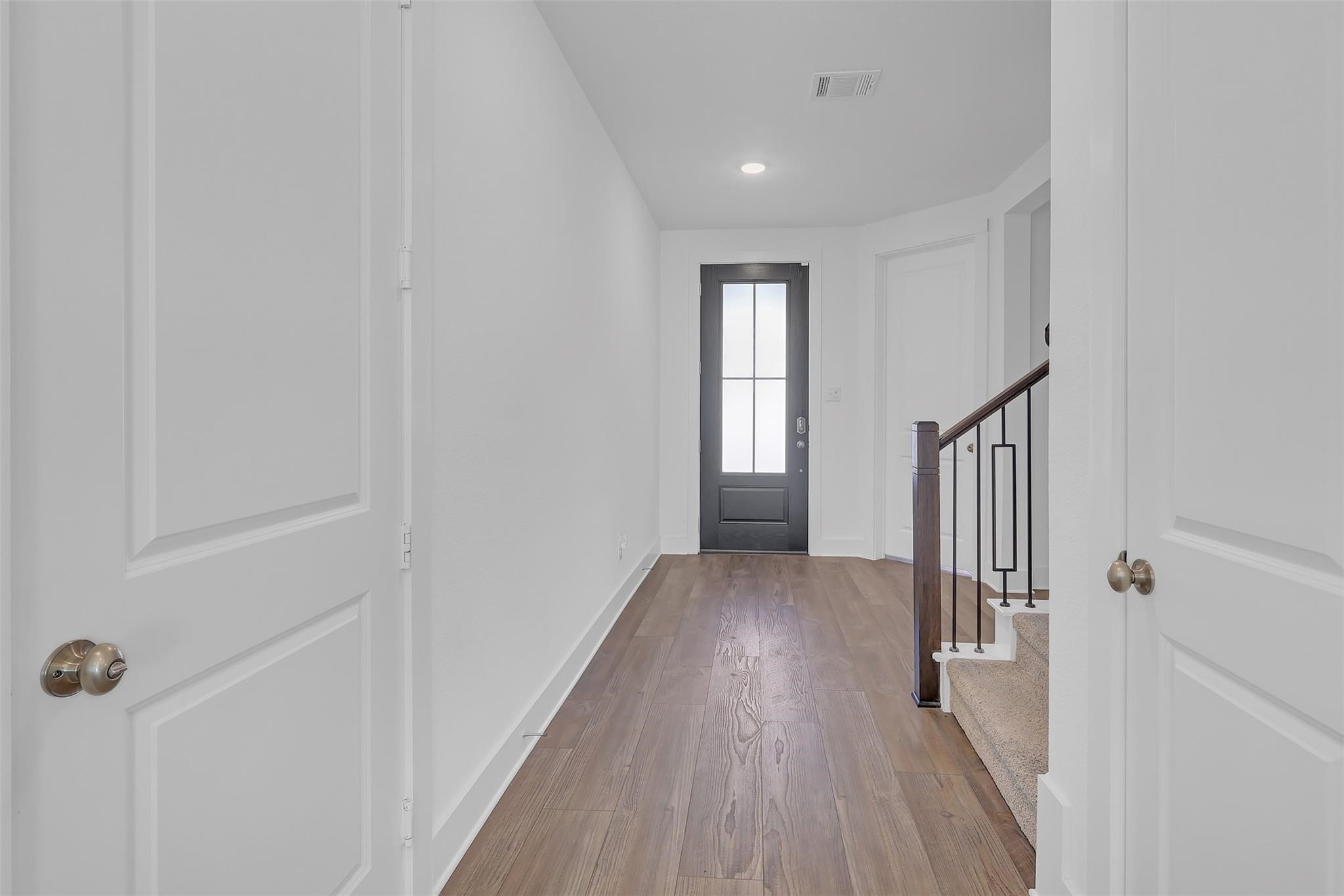 1220 Lady Mantle Way