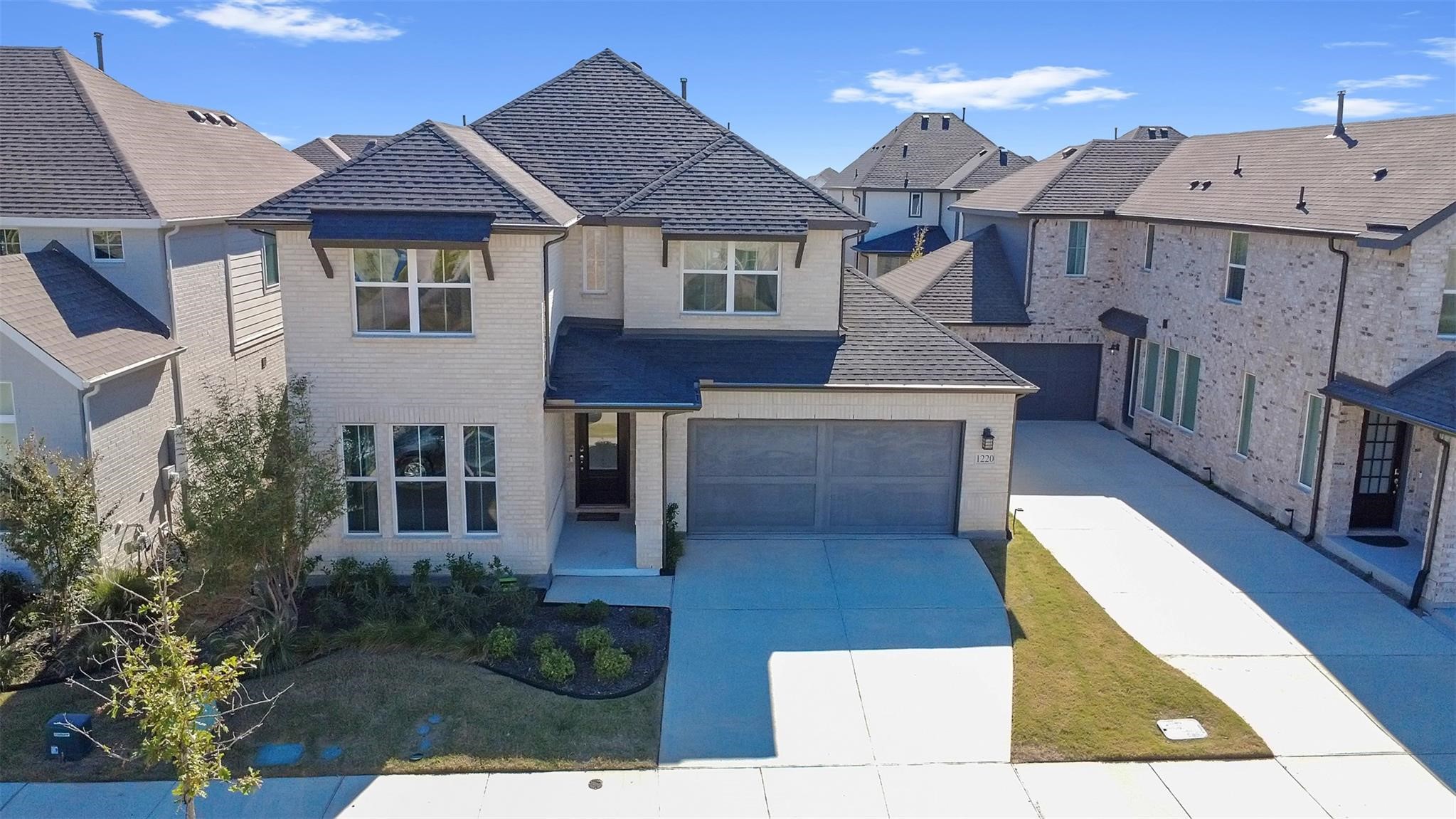 1220 Lady Mantle Way