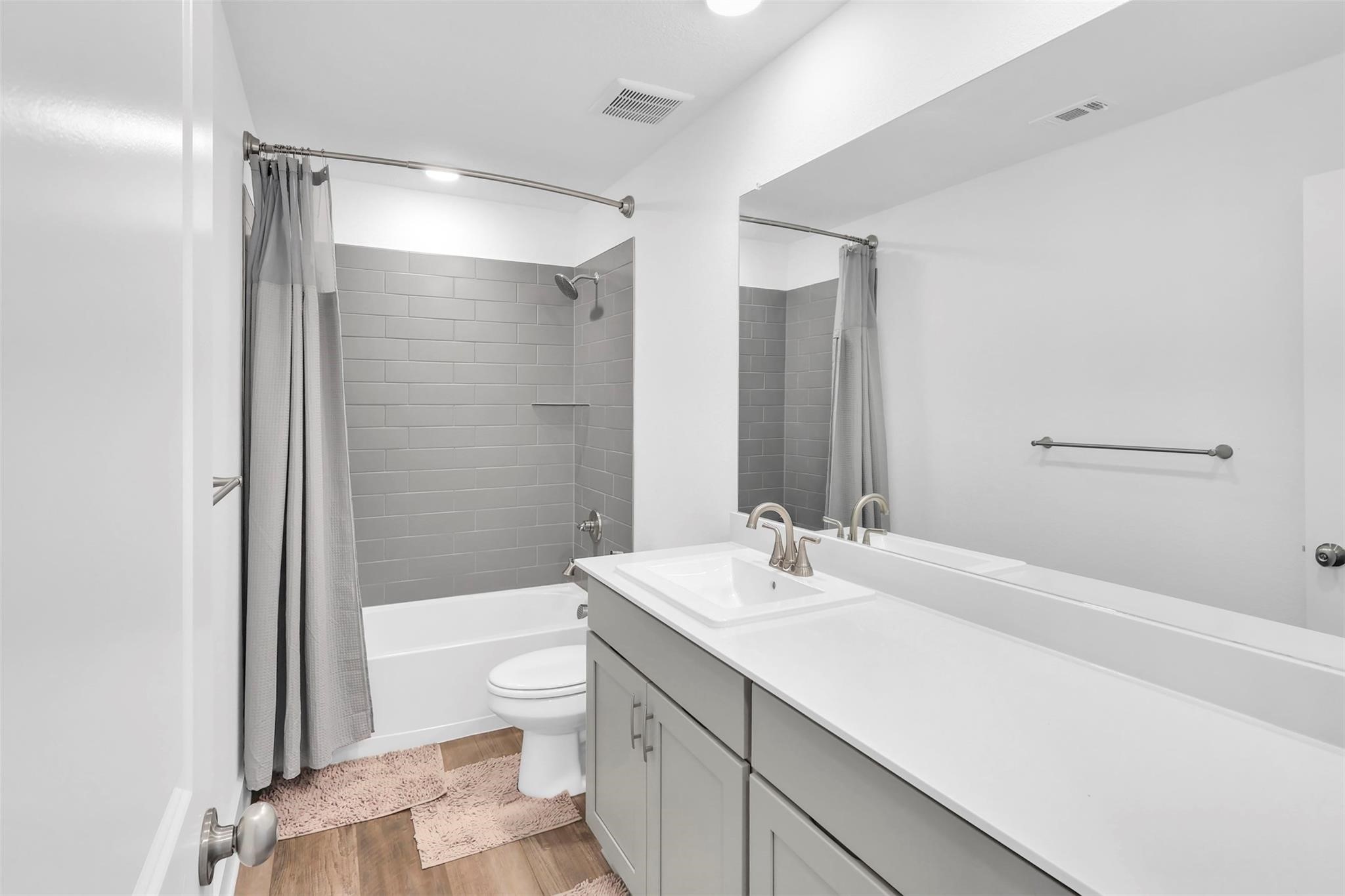 1220 Lady Mantle Way
