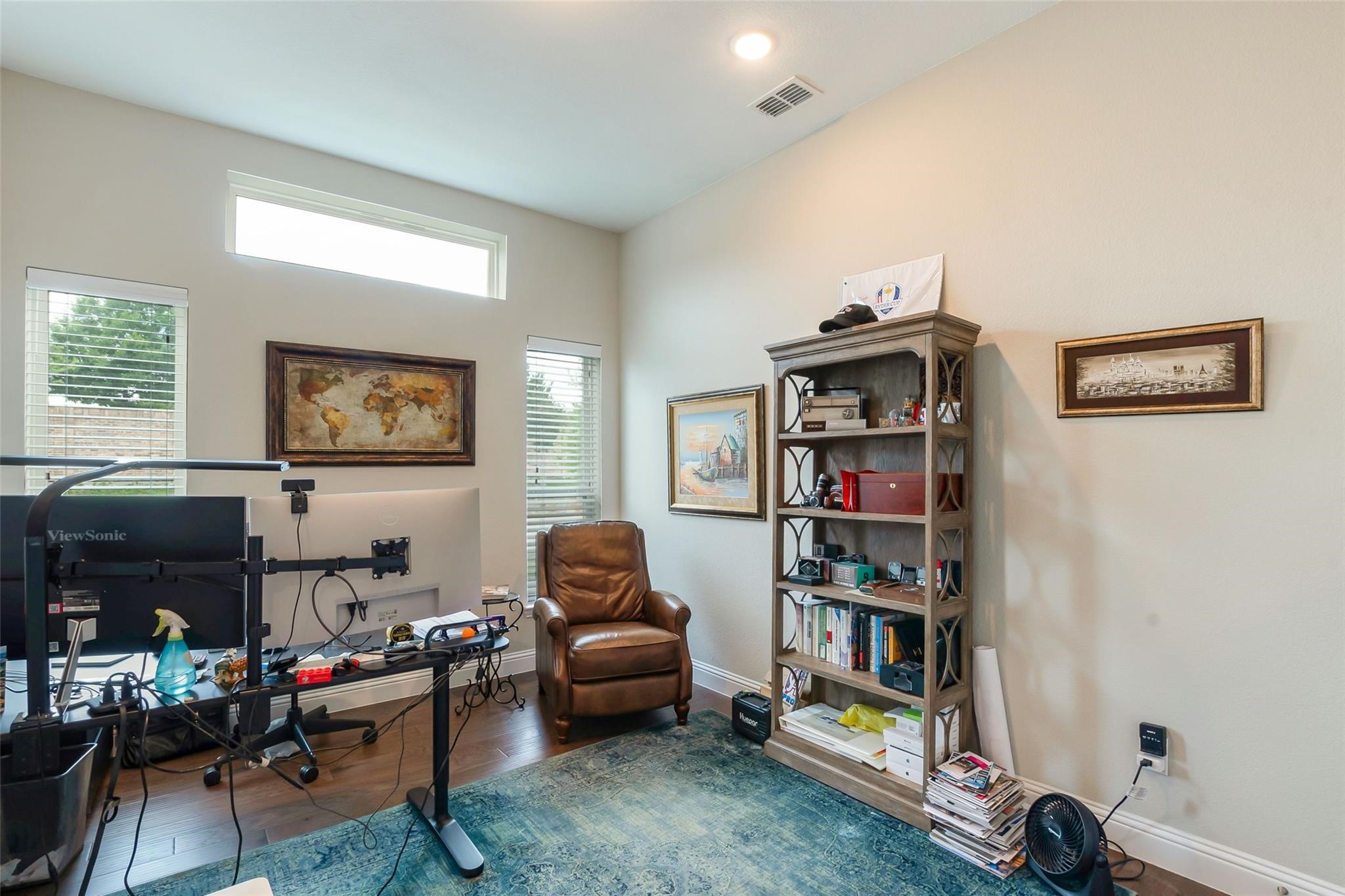 12818 Caterpillar Drive