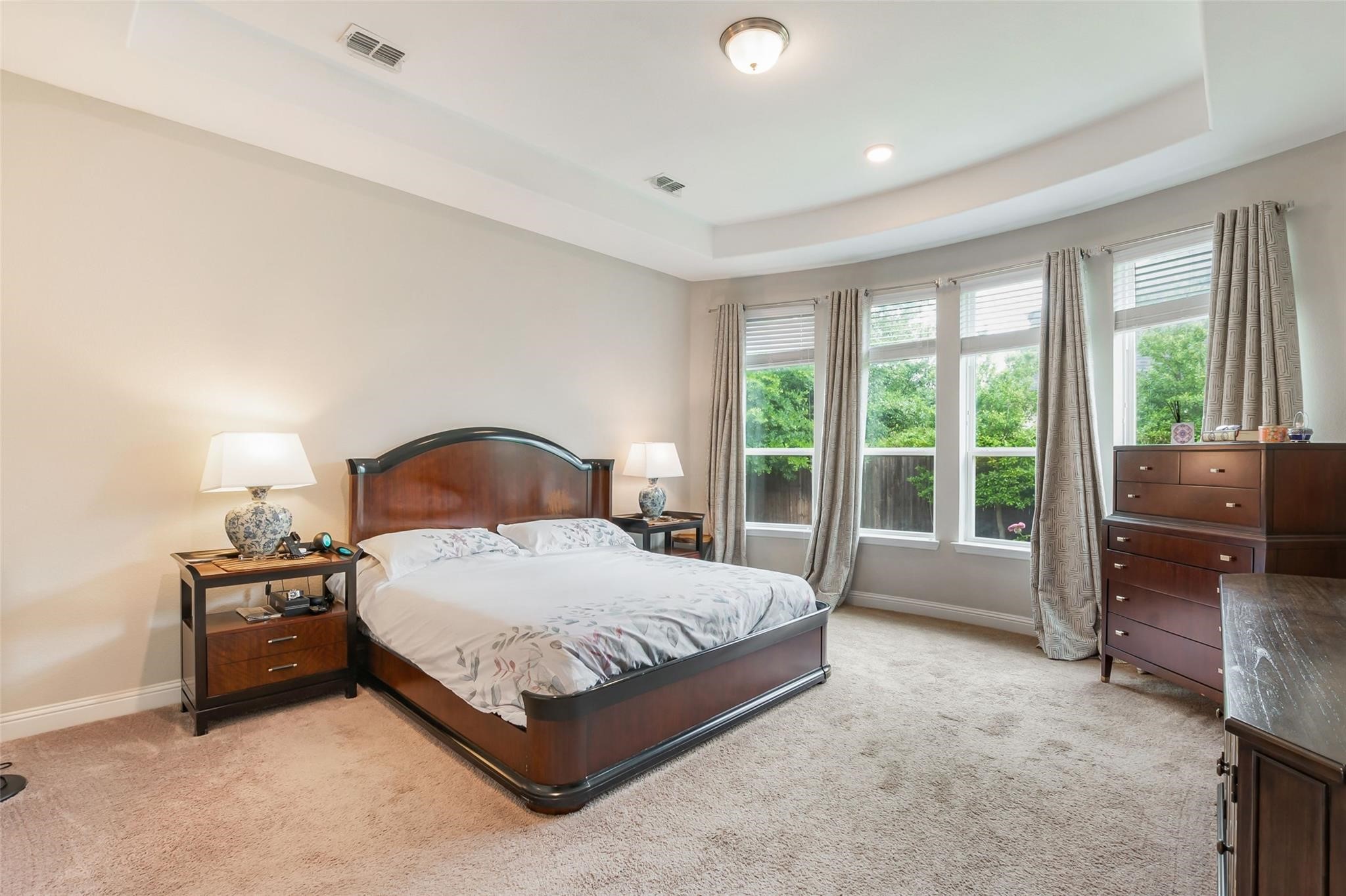 12818 Caterpillar Drive