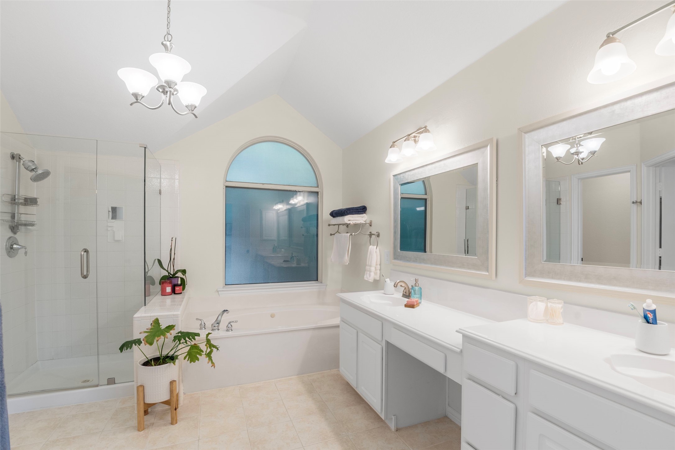 1506 Constellation Drive