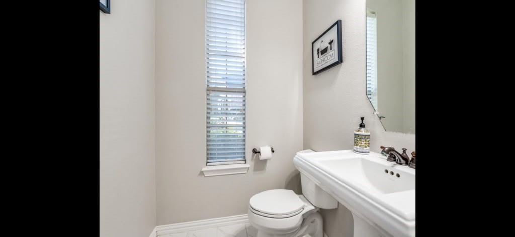 3250 Woodbine Trail
